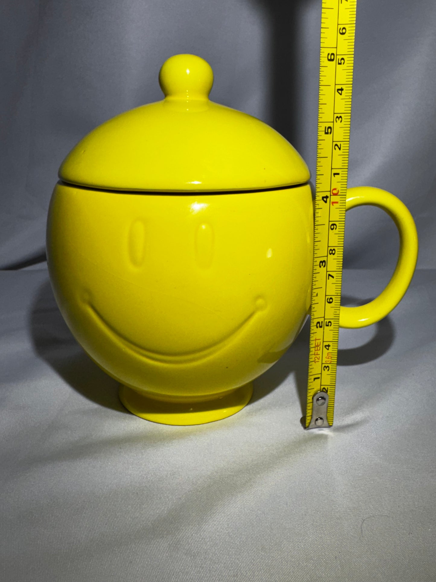 Vintage Teleflora Smiley Face Mug w/Lid Yellow Ceramic Retro Be Happy