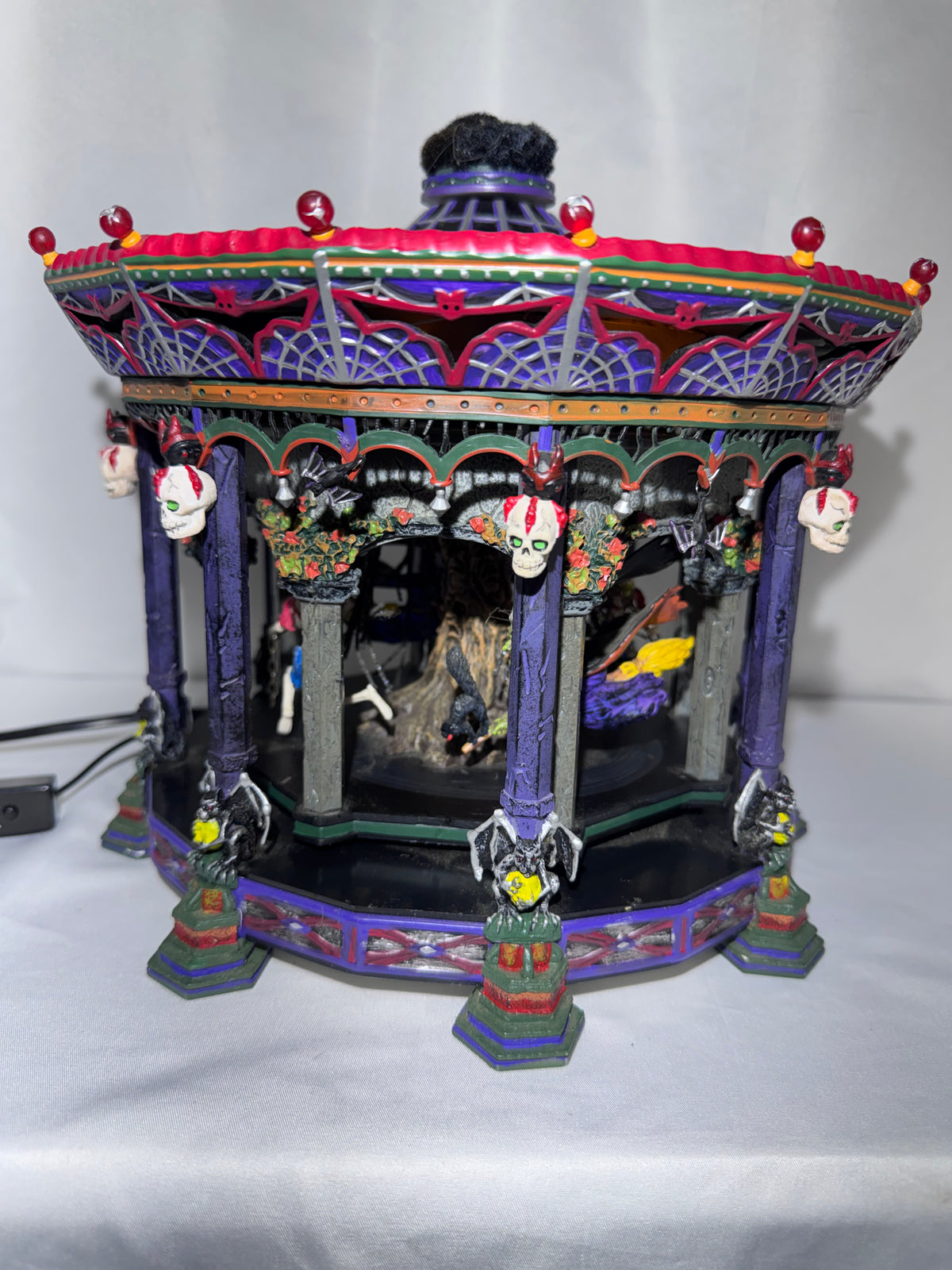 Department 56 Snow Village Halloween Ghostly Carousel #56.55317 – Retired 2002–2005