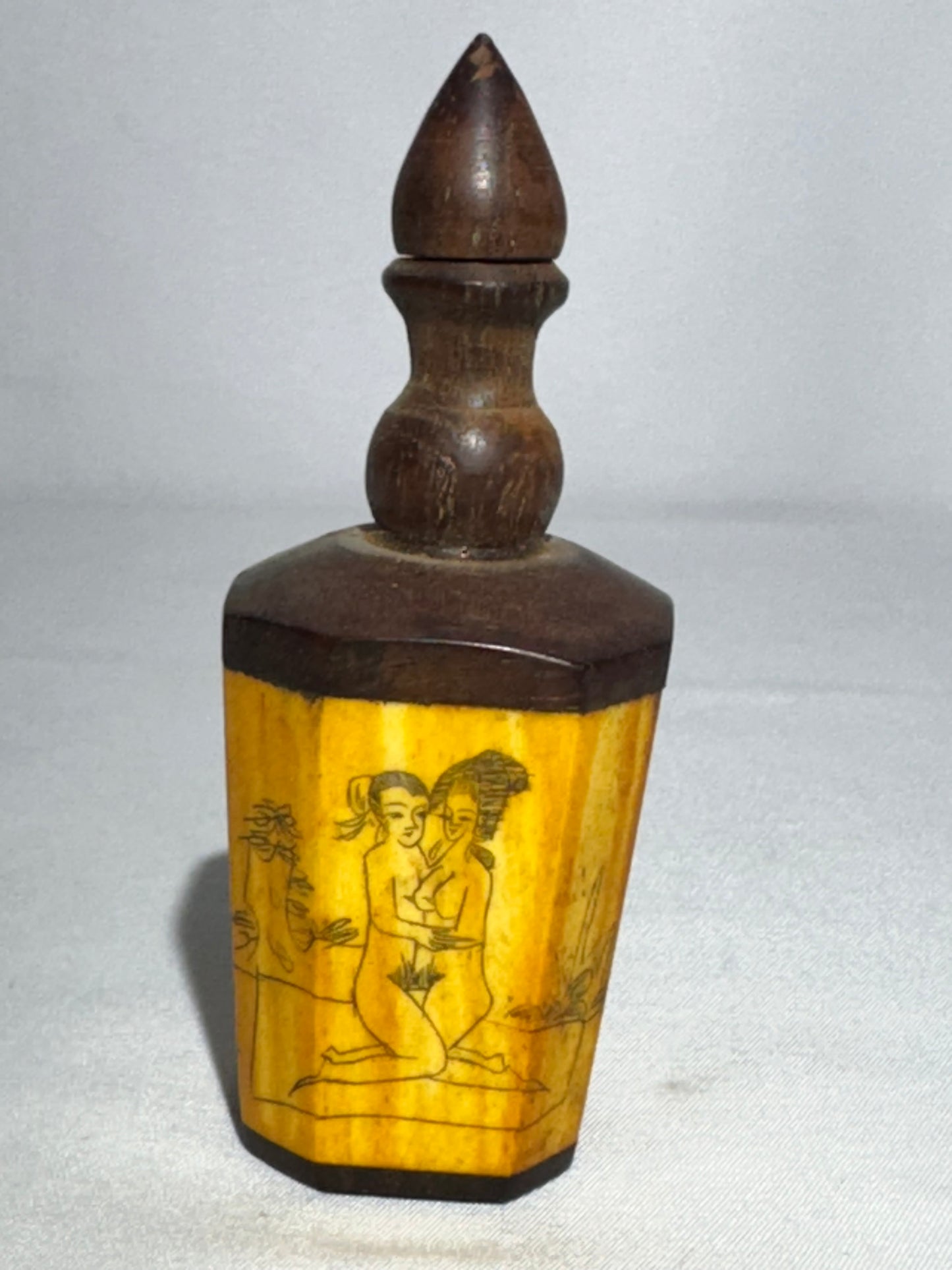 Antique Chinese Bovine Bone & Wood Snuff Bottle – Eight-Sided Hand-Painted Scrimshaw Erotic Scene