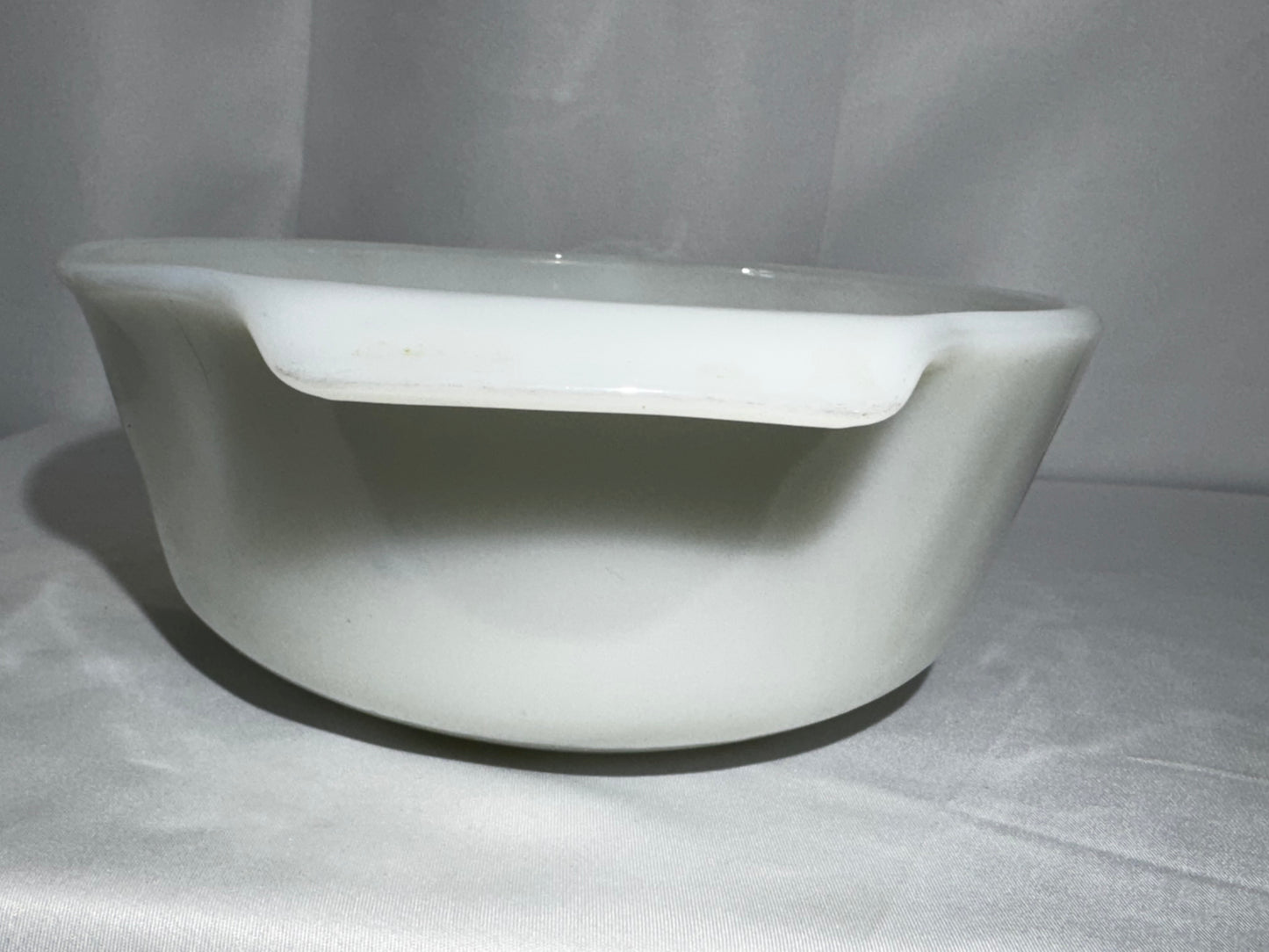 Vintage Anchor Hocking Fire-King Nature’s Bounty 1.5 Qt Milk Glass Casserole Dish