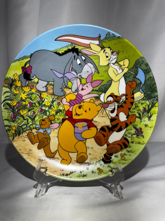 Bradford Exchange Disney Winnie the Pooh “Time for a Little Celebration” Collector Plate – 10th Issue