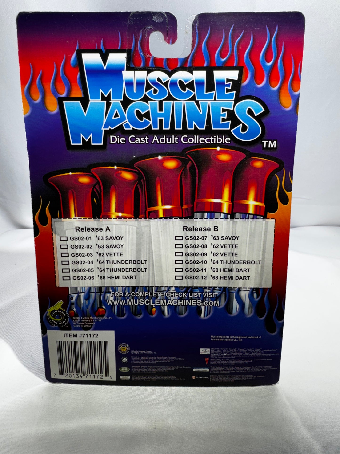 Muscle Machines 1:64 Scale ’68 Hemi Dart Diecast – GS02-12