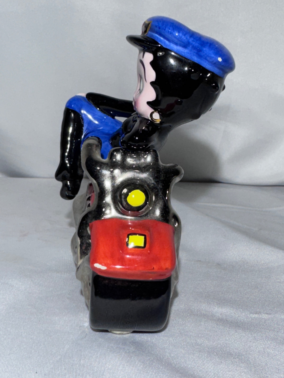 Betty Boop on Motorcycle Salt & Pepper Shaker Set – Clay Art 2000 – Vintage Collectible READ