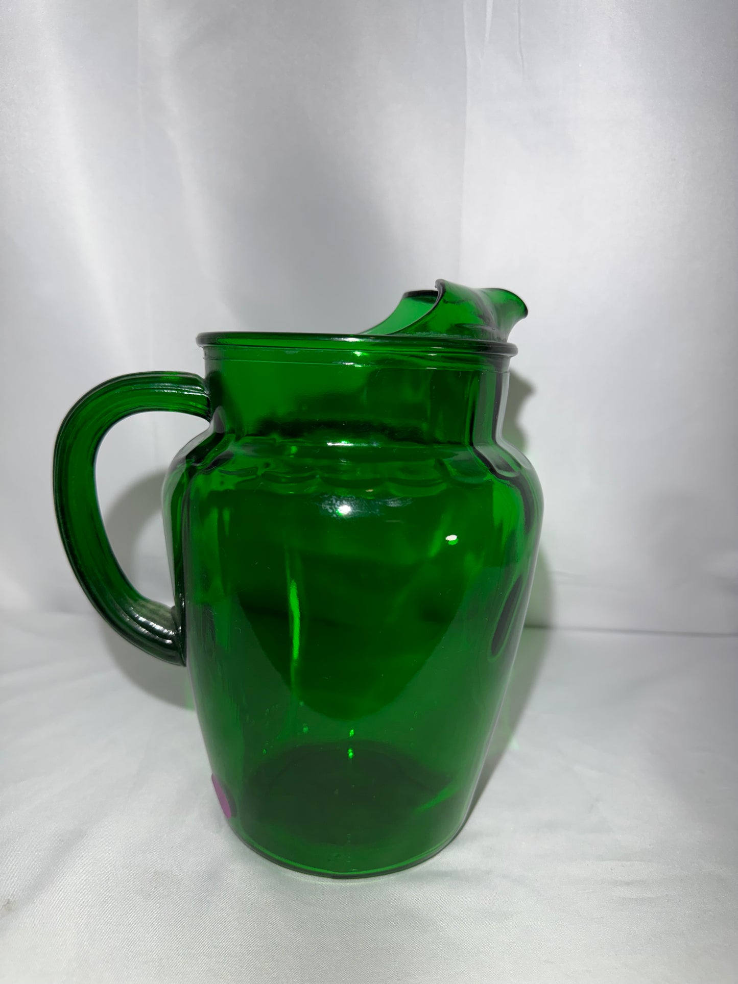 Vintage Anchor Hocking Forest Green Glass Pitcher Ice Lip 1950s–1960s