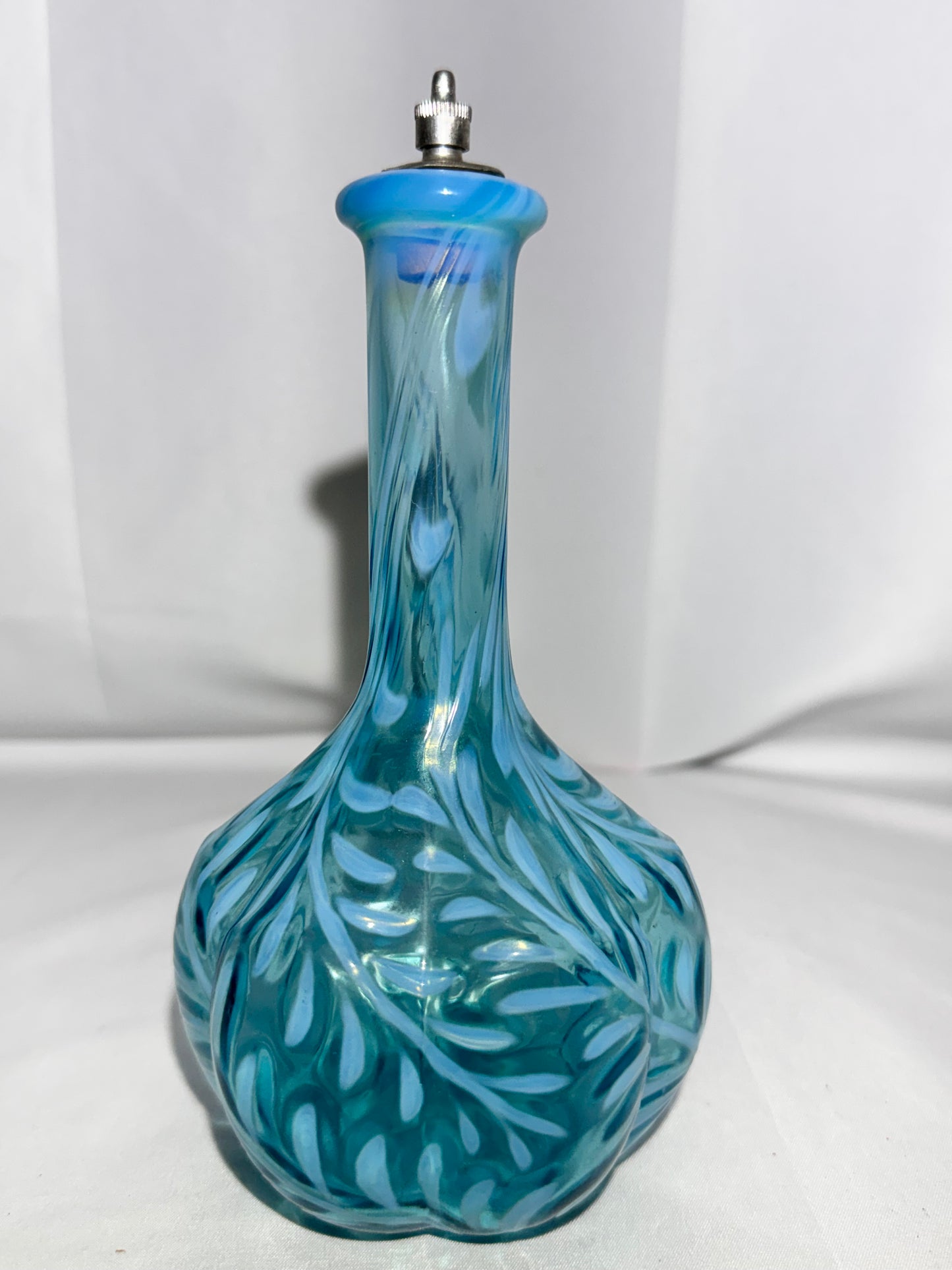 Victorian Blue Opalescent Glass Barber Bottle – Daisy & Fern Pattern w/ Stopper