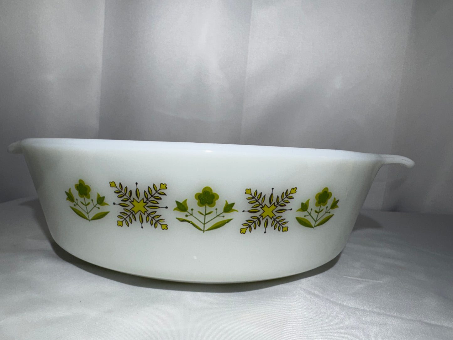 Vintage Anchor Hocking Fire-King Green Meadow 2 Qt Casserole Dish #438 Milk Glass
