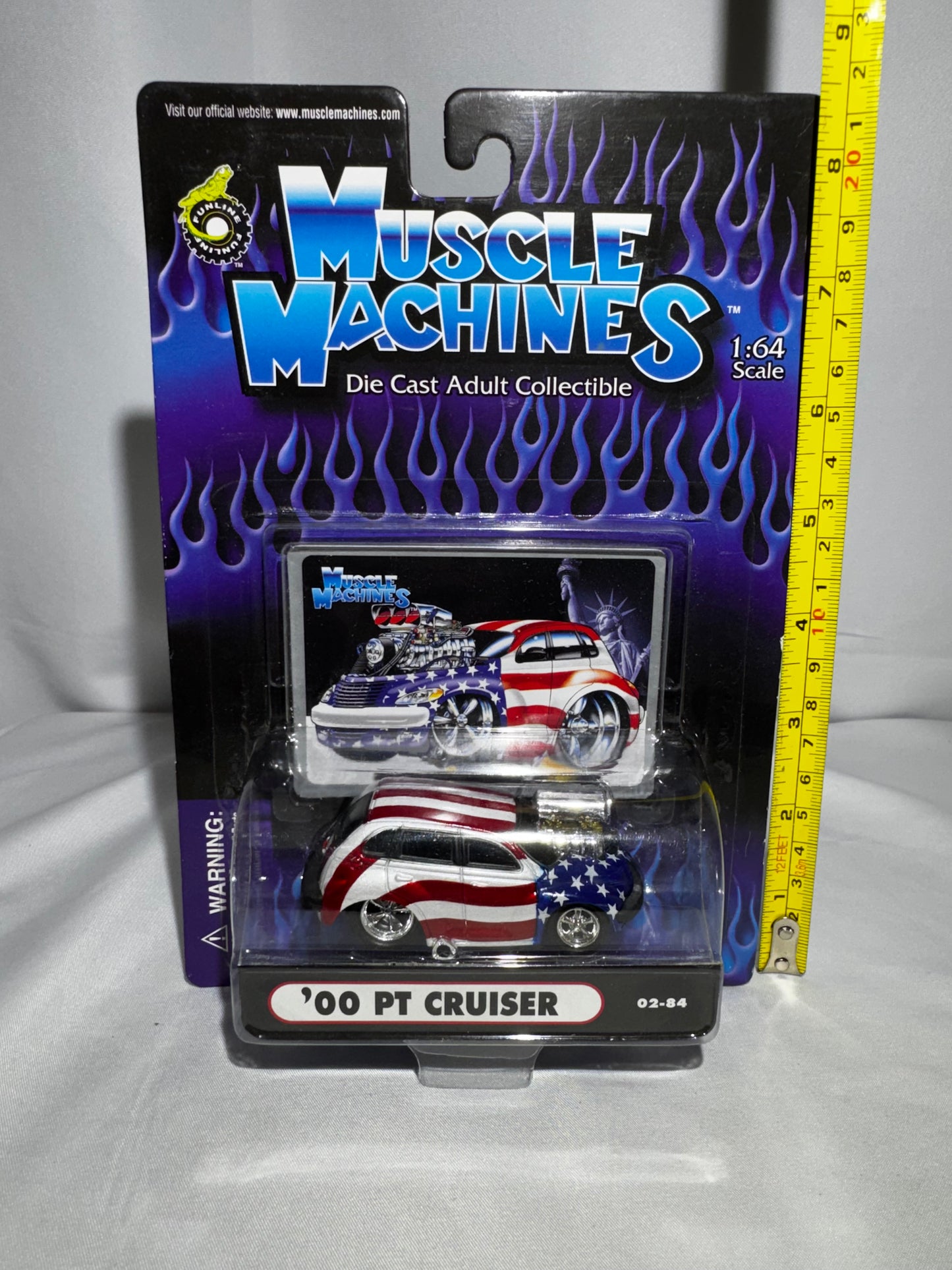 Muscle Machines 1:64 Scale 2000 Chrysler PT Cruiser Diecast