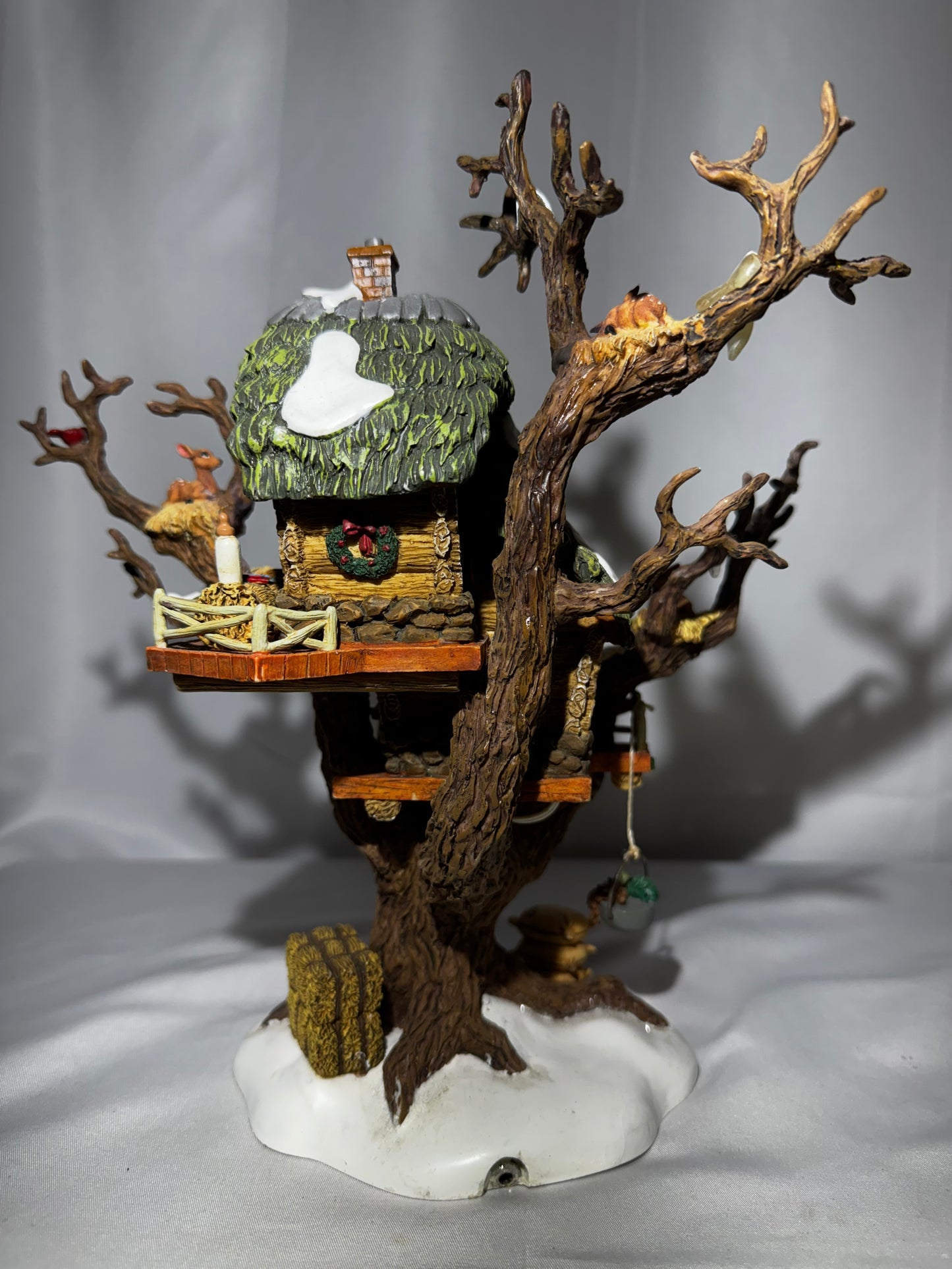 Department 56 North Pole Woods “Reindeer Care & Repair” Lit Building – Item #56.56882