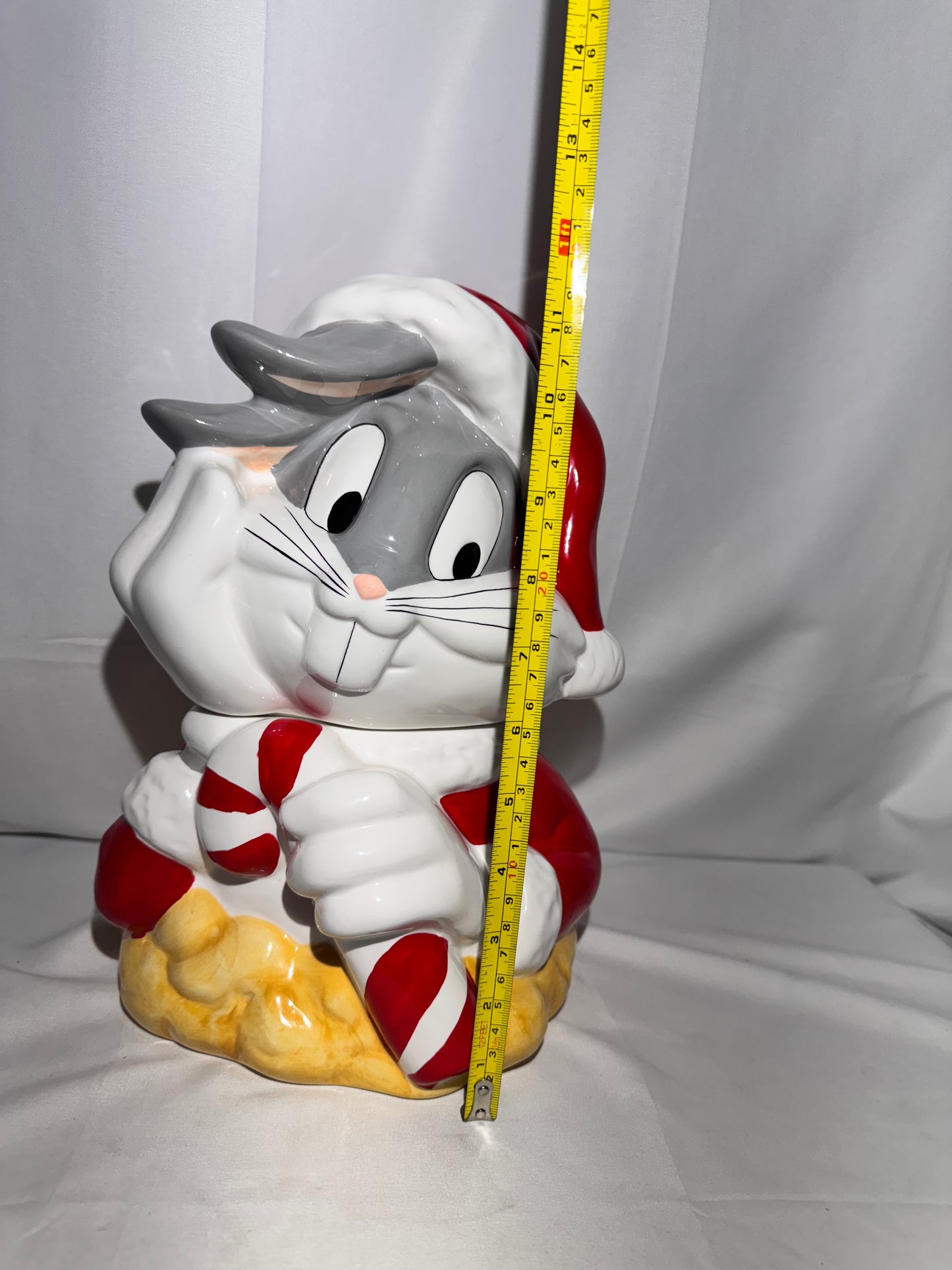 Vintage 1993 Looney Tunes Bugs Bunny Santa Cookie Jar Warner Brothers Christmas