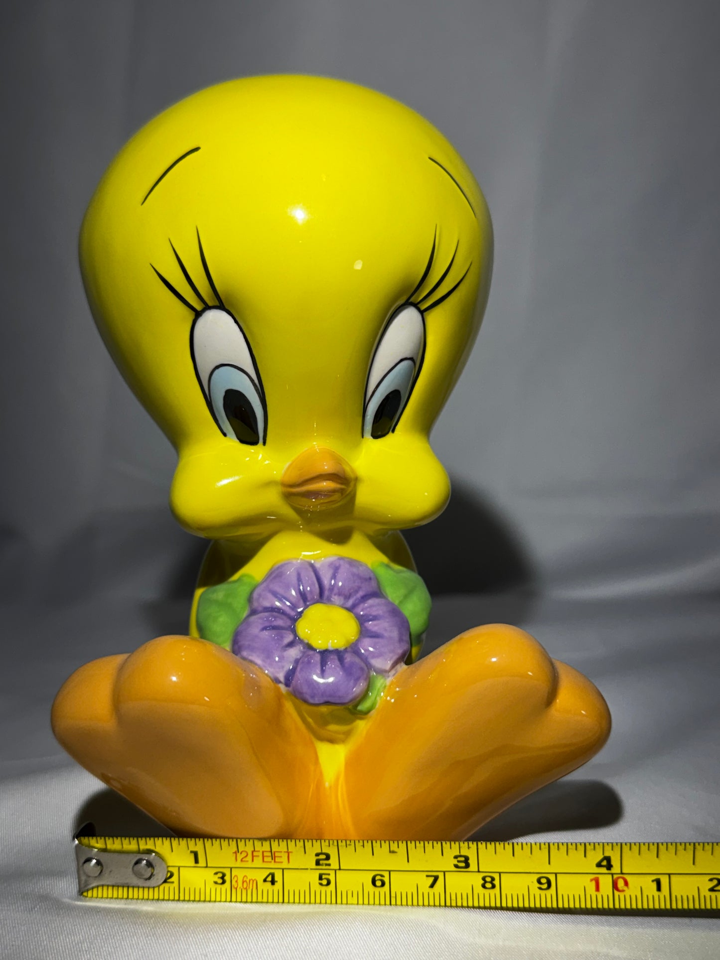 Vintage 1996/1997 Tweety Bird Ceramic Coin Bank w/ Stopper 6.5” Warner Bros Looney Tunes
