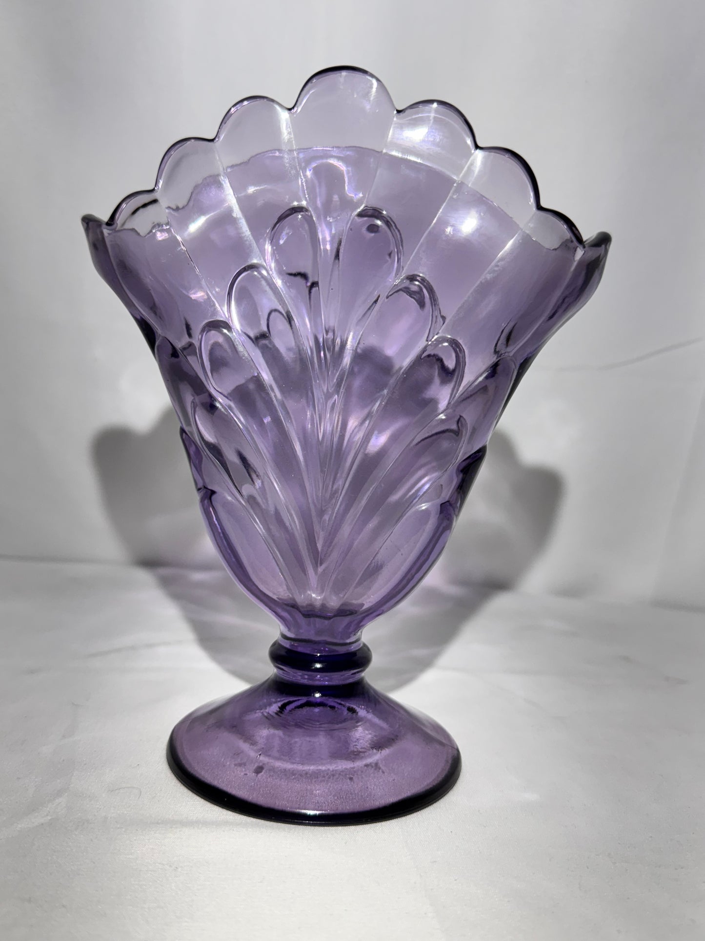 Fenton Purple Amethyst Fan Vase – 100 Years Anniversary 2005 – Original Sticker – 8” Tall
