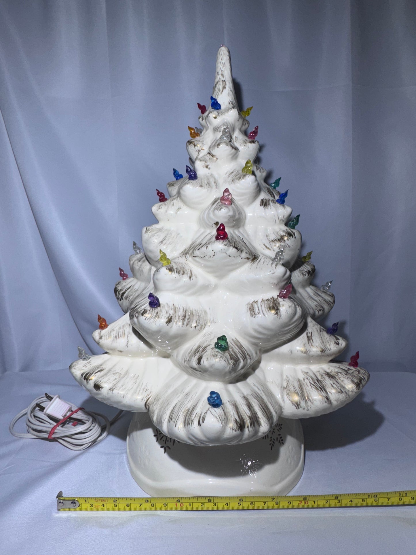 Vintage 1982 Byron Molds Ceramic Christmas Tree – 16.5” – Lighted