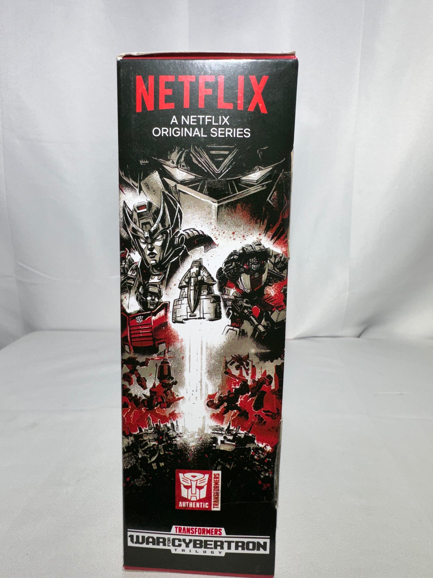 Transformers Generations War for Cybertron Netflix Edition Deluxe Class Sideswipe