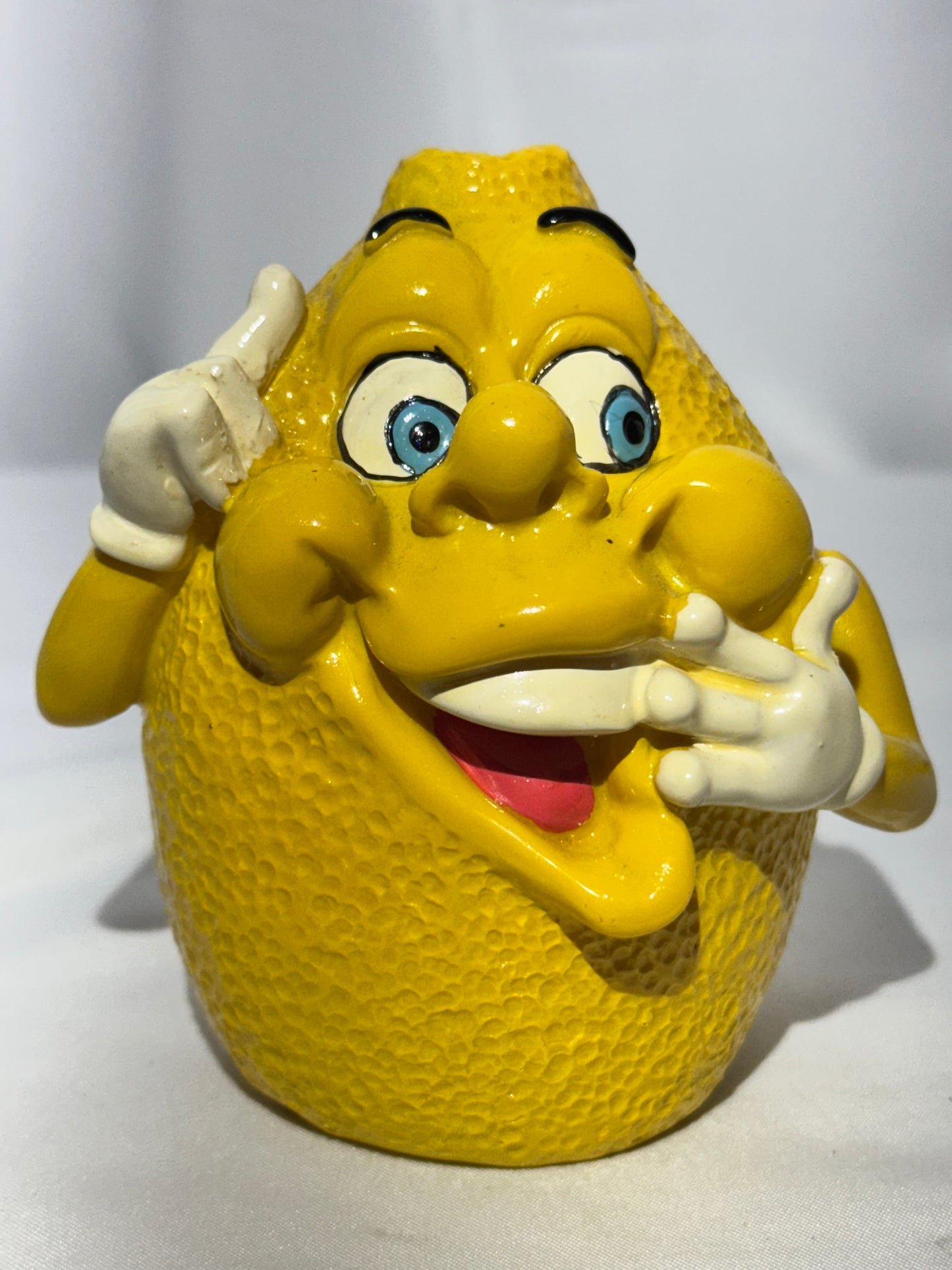 Giggling Groceries Lemon Coin Bank – Fun Retro Collectible