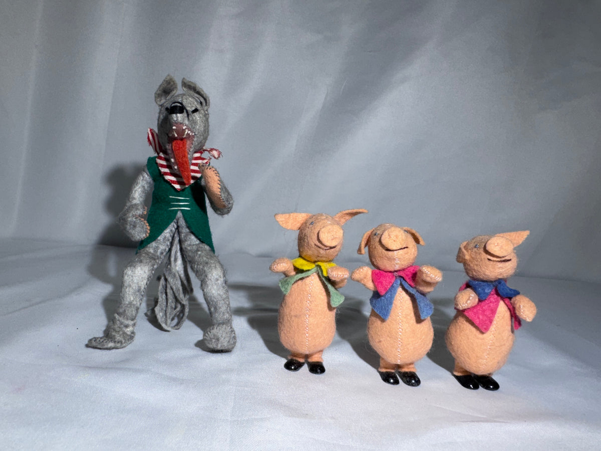 Vintage BAPS Germany Big Bad Wolf & Three Little Pigs Felt Miniature Doll Set – 1940s–1950s