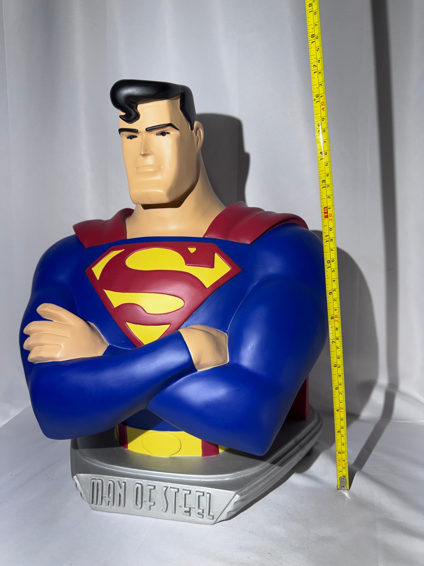 1997 Warner Bros. Studio Store Exclusive 19” Superman Bust – Superman: The Animated Series – Bruce Timm Style