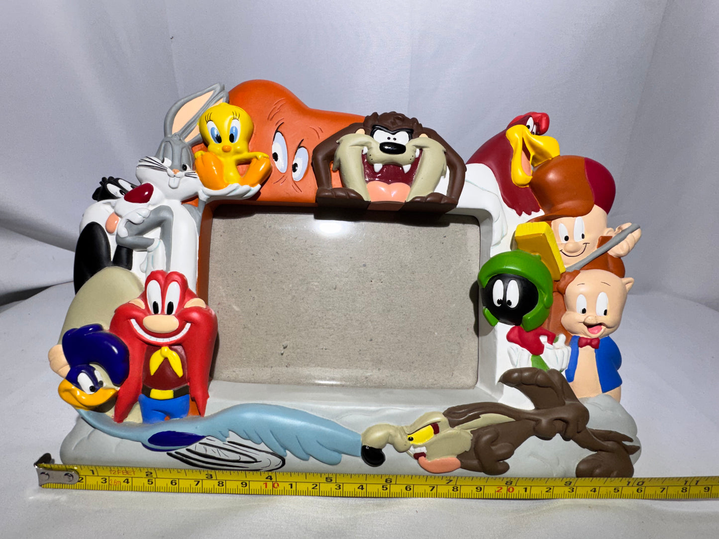 Vintage 1990s Warner Bros Looney Tunes Character Picture Frame 4x6 Bugs Bunny Taz Tweety