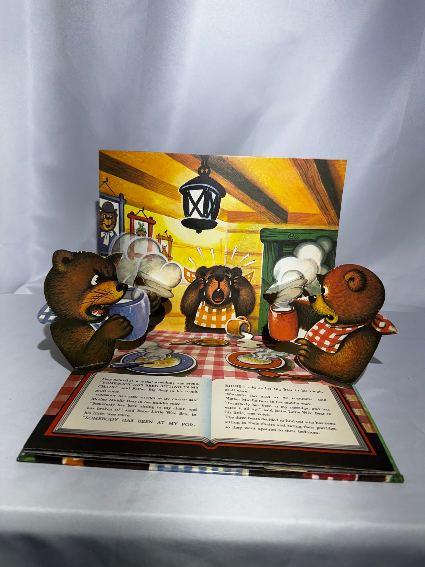 Vintage 1972–1974 Goldilocks and the Three Bears Vojtěch Kubašta Pop-Up Book Artia Prague “All Action Treasure Hour” Series