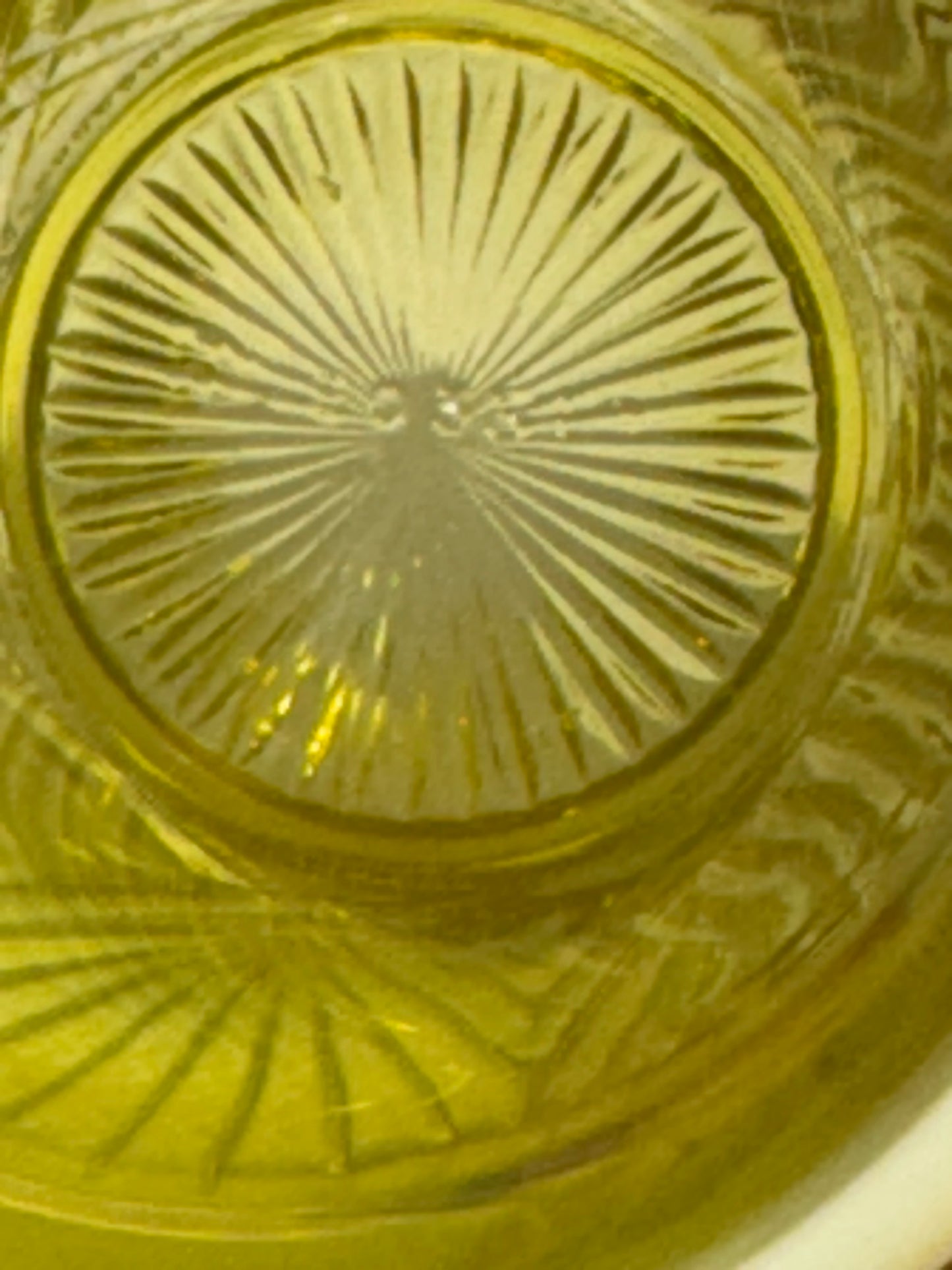 ✨ Primrose Pearline Uranium Glass Davidson Tumbler ✨