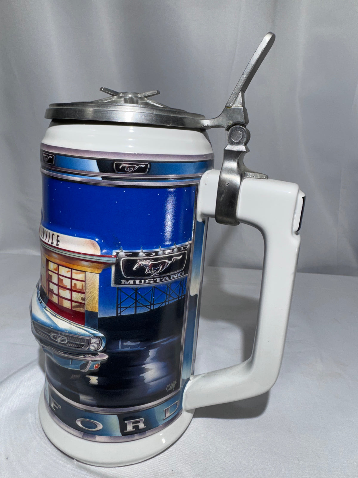 Budweiser 1964 1/2 Ford Mustang Convertible Beer Stein – Classic Car Series – 2000 – Box & COA