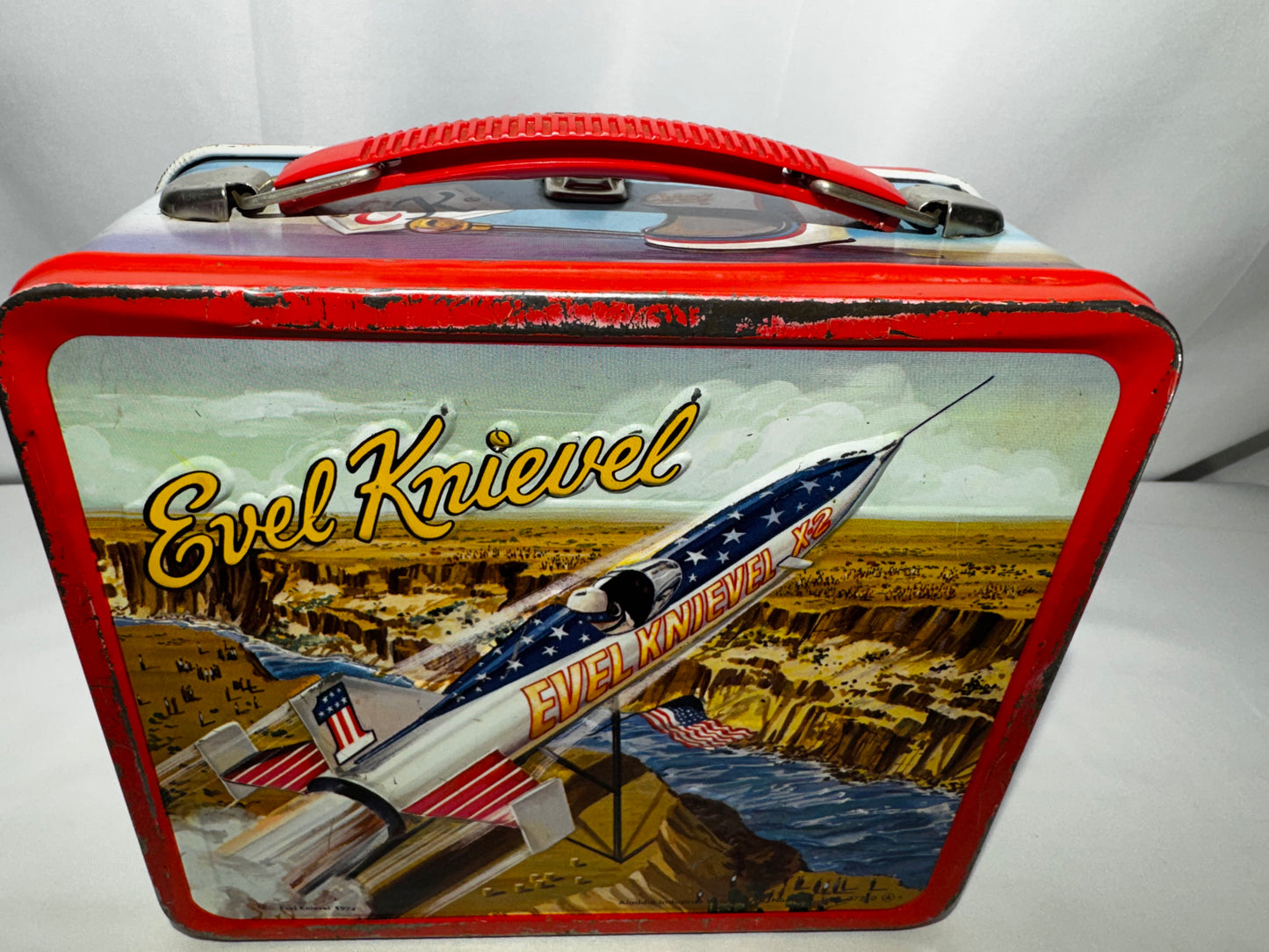 Vintage 1974 Evel Knievel Metal Lunchbox & Thermos Aladdin Rocket Stunt Scene