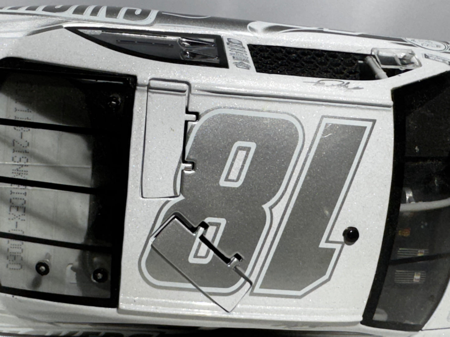 Kyle Busch #18 Snickers 2011 Camry 1:24 ARC Ice Series Diecast #1 of 561