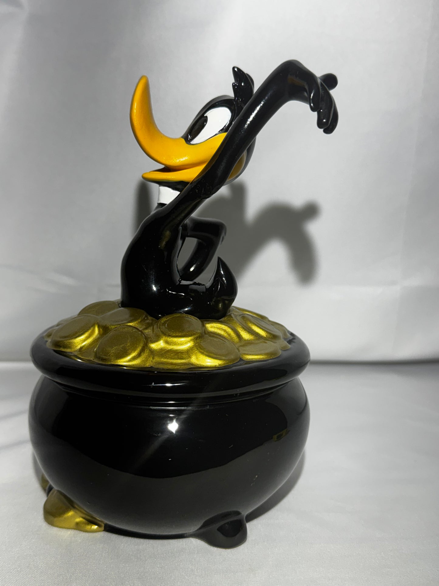 Warner Bros Looney Tunes Daffy Duck Lucky Duck Ceramic Piggy Bank Westland 13987