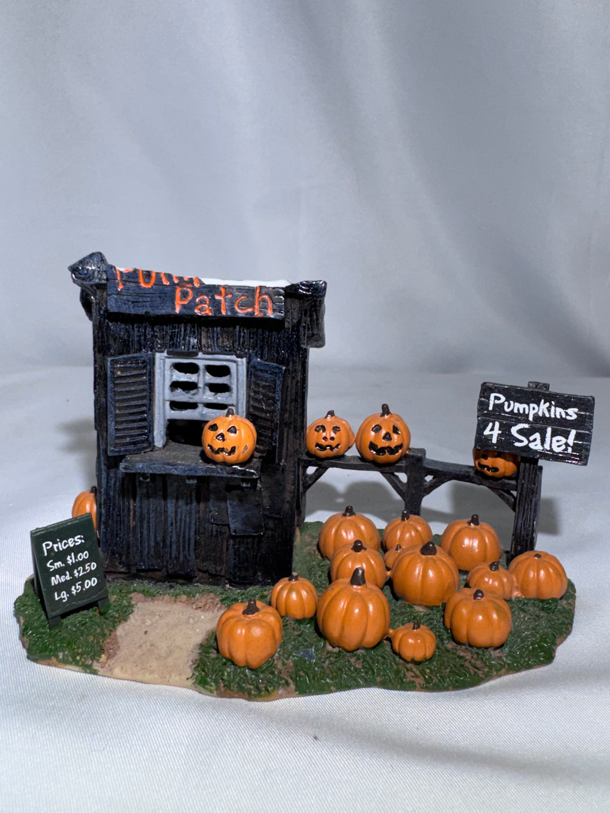 Lemax Spooky Town The Pumpkin Patch #04521 – 2000 – Retired – Broken Sign