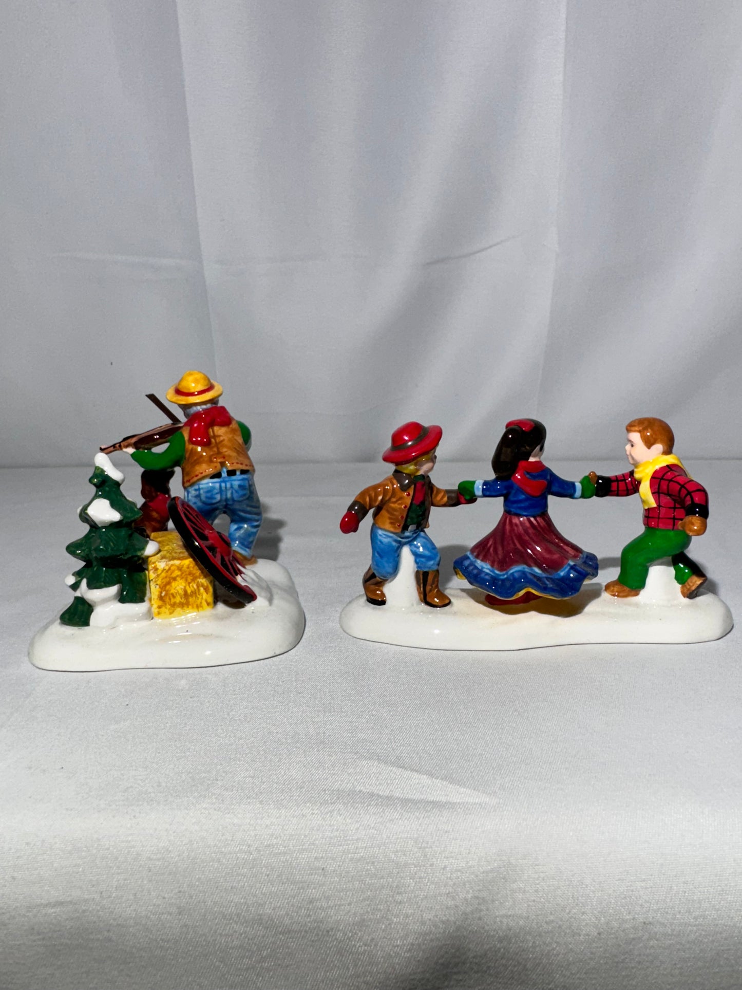 Dept.56 “At the barn dance, It’s Allemande Left” Snow village accessories