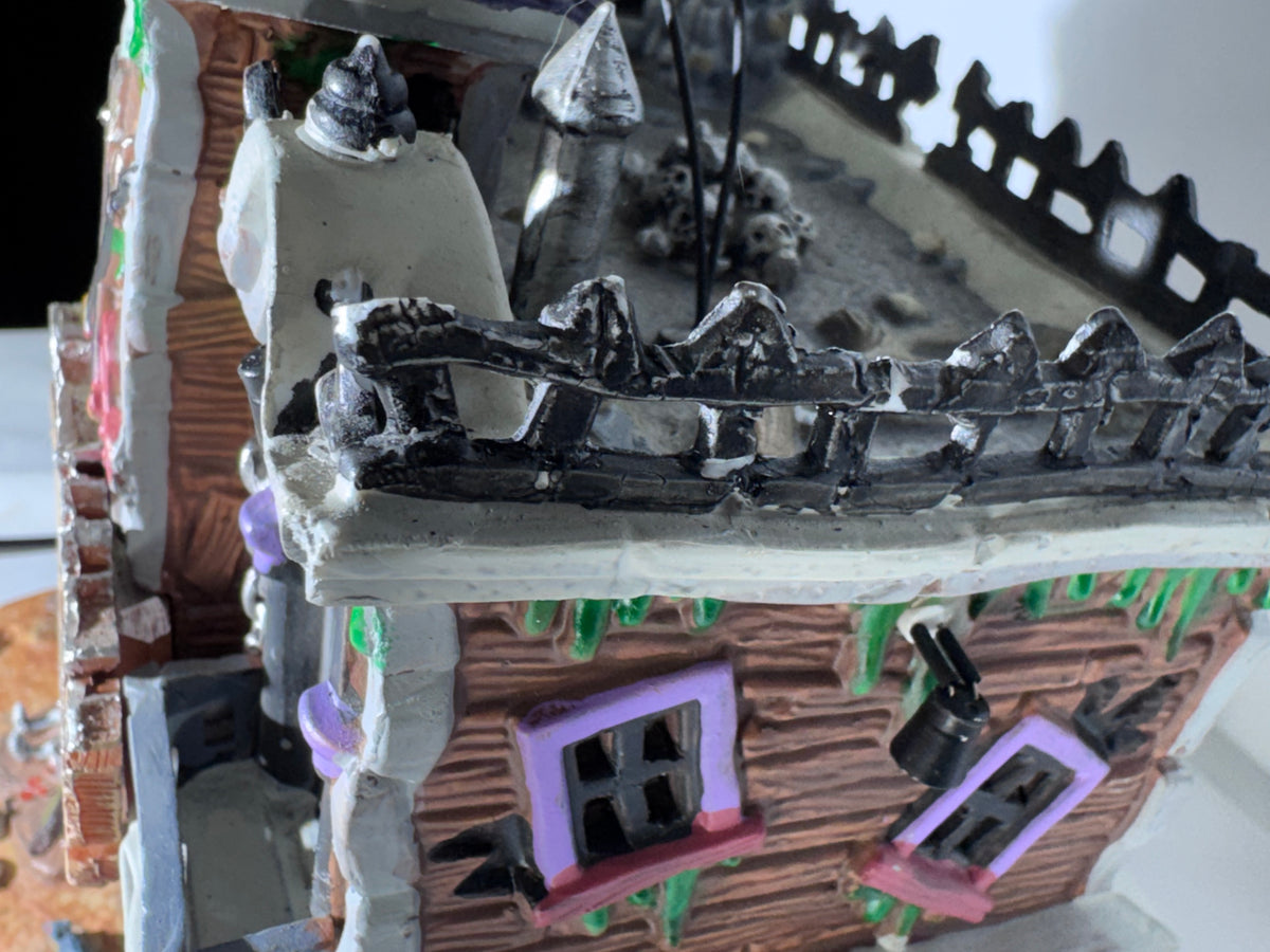 Lemax Spooky Town Heebie-Jeebies Rock Club #25324 – Retired 2012 Halloween Village