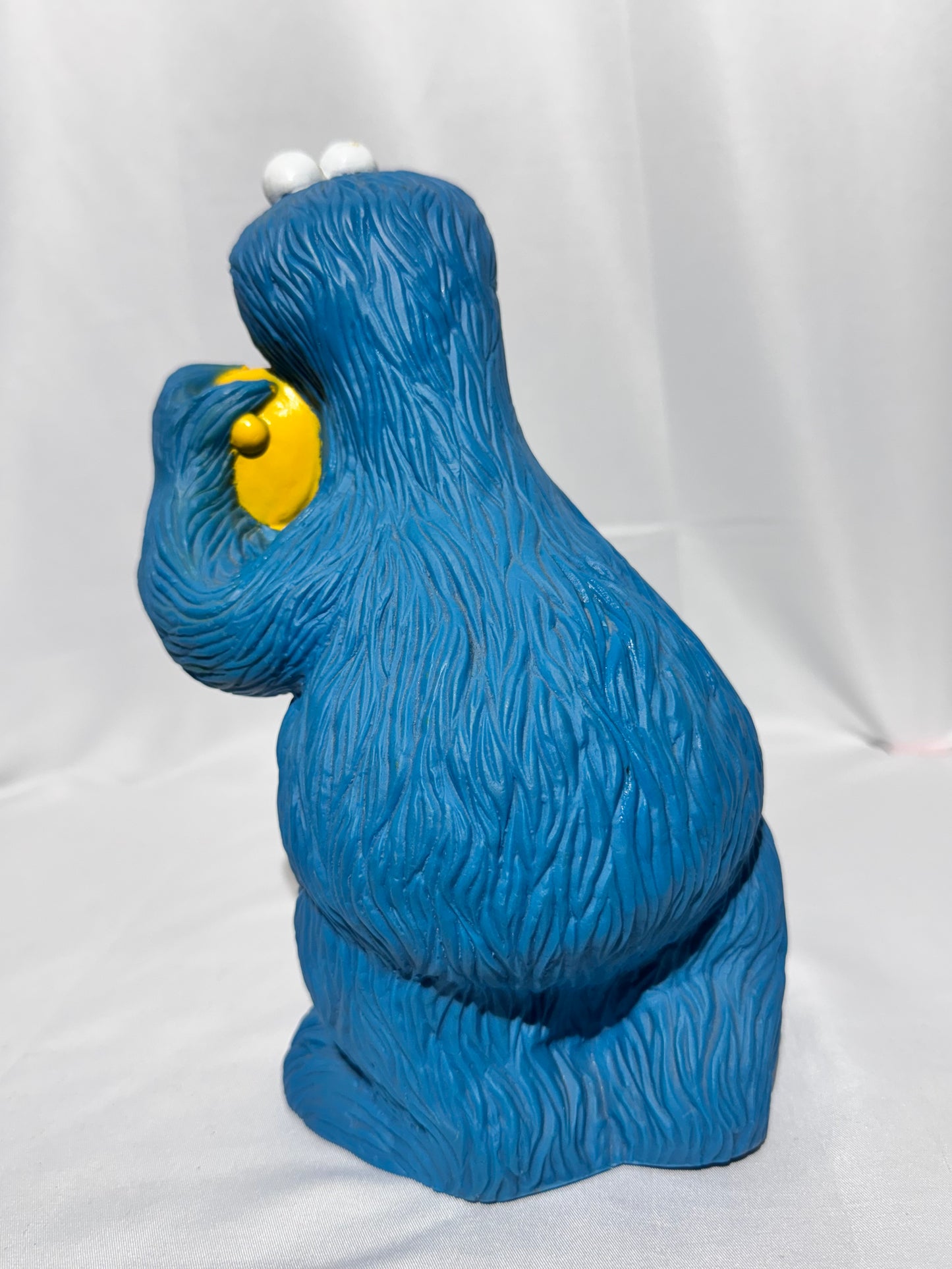Sesame Street Cookie Monster Vinyl Piggy Bank w/ Cookie Jar – Muppets Inc.