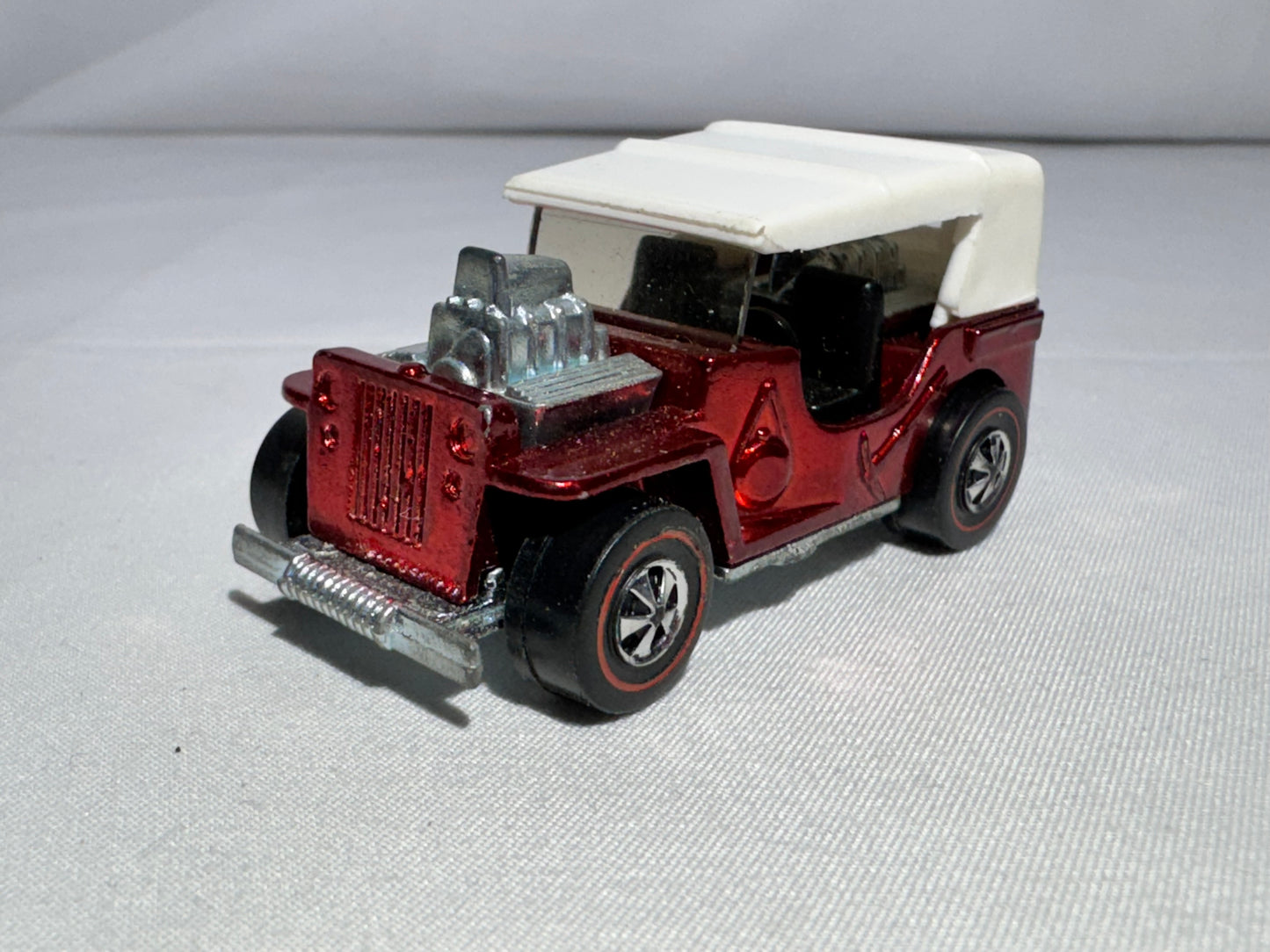 Vintage 1970’s Hot Wheels Redline – Grasshopper- Red