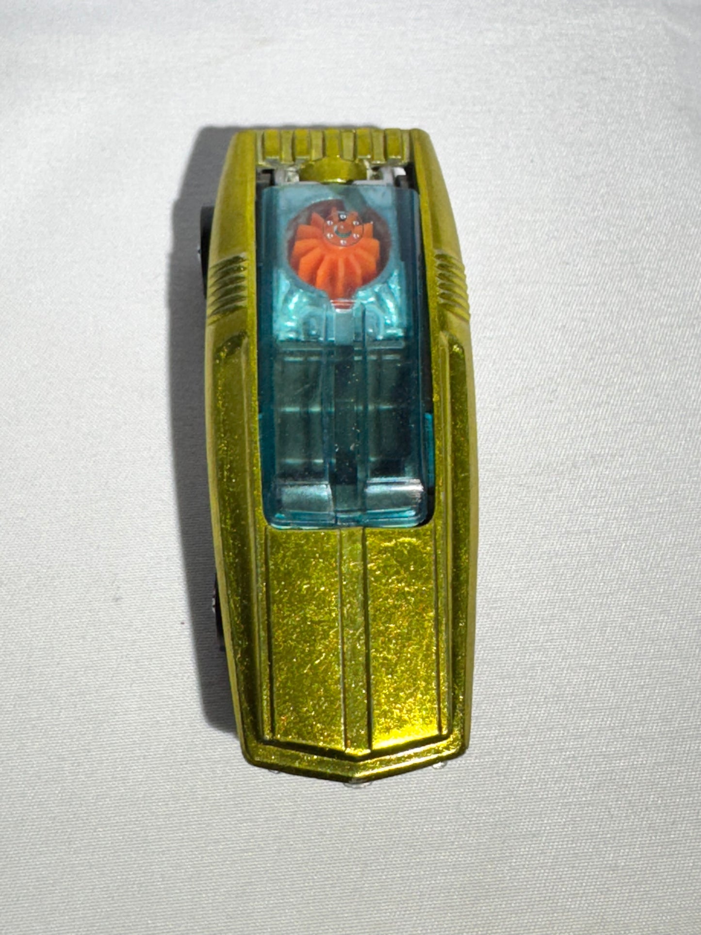 Hot Wheels Redline – Gold Whip Creamer (1969 Mattel)