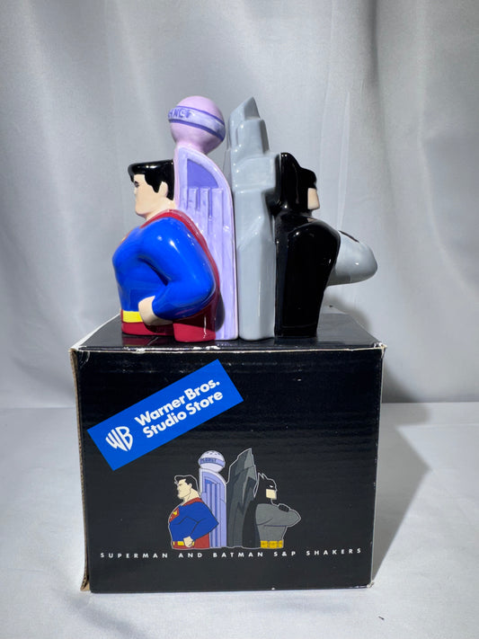 1999 DC Comics Batman & Superman Back-to-Back Salt & Pepper Shakers – Warner Bros. Studio Store