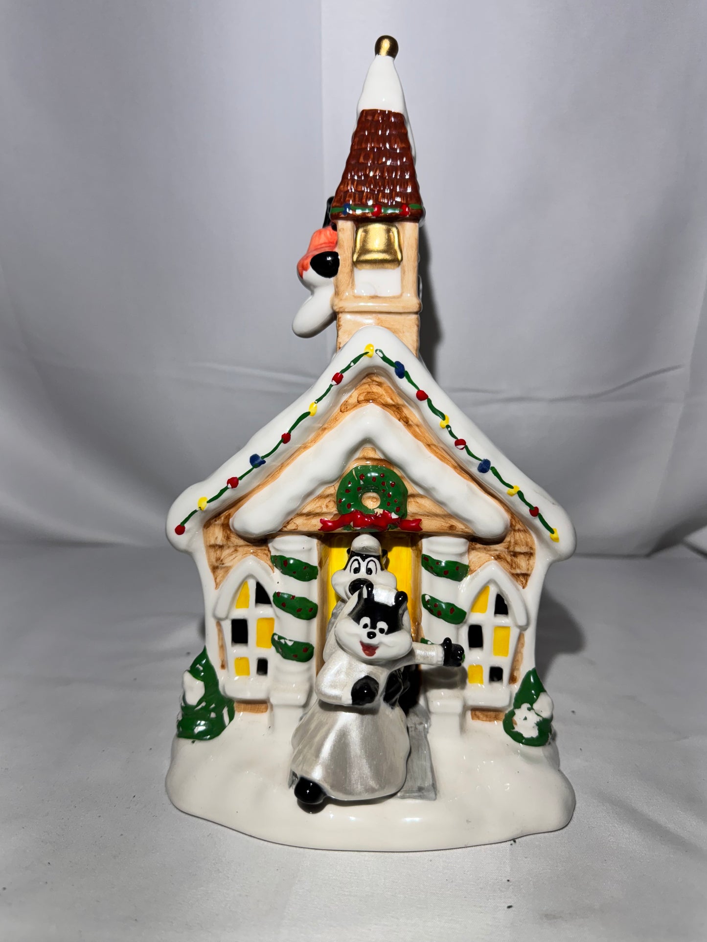 Looney Tunes Christmas Village Church – Penelope Wedding & Sam Sheepdog Warner Brothers