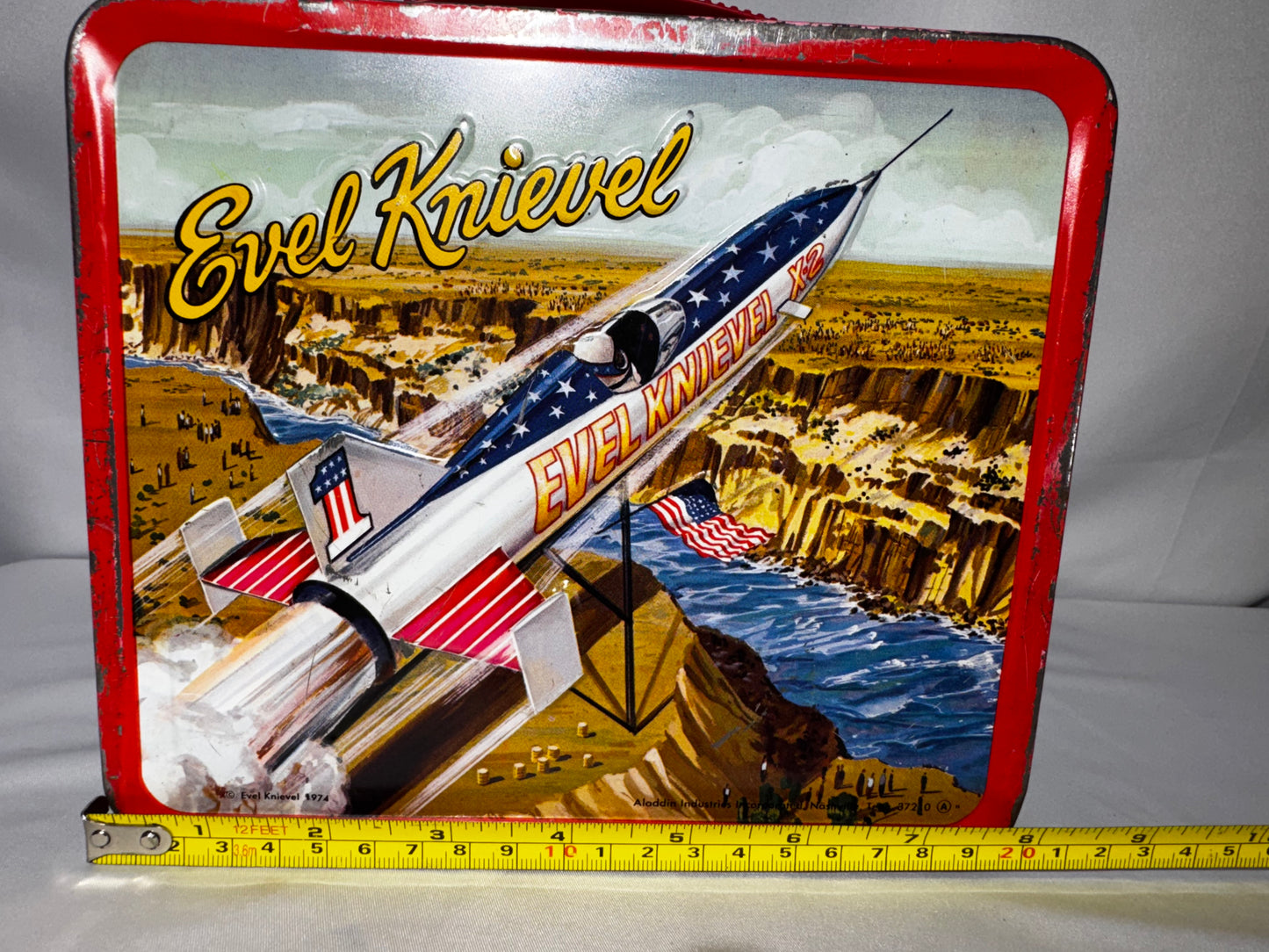 Vintage 1974 Evel Knievel Metal Lunchbox & Thermos Aladdin Rocket Stunt Scene