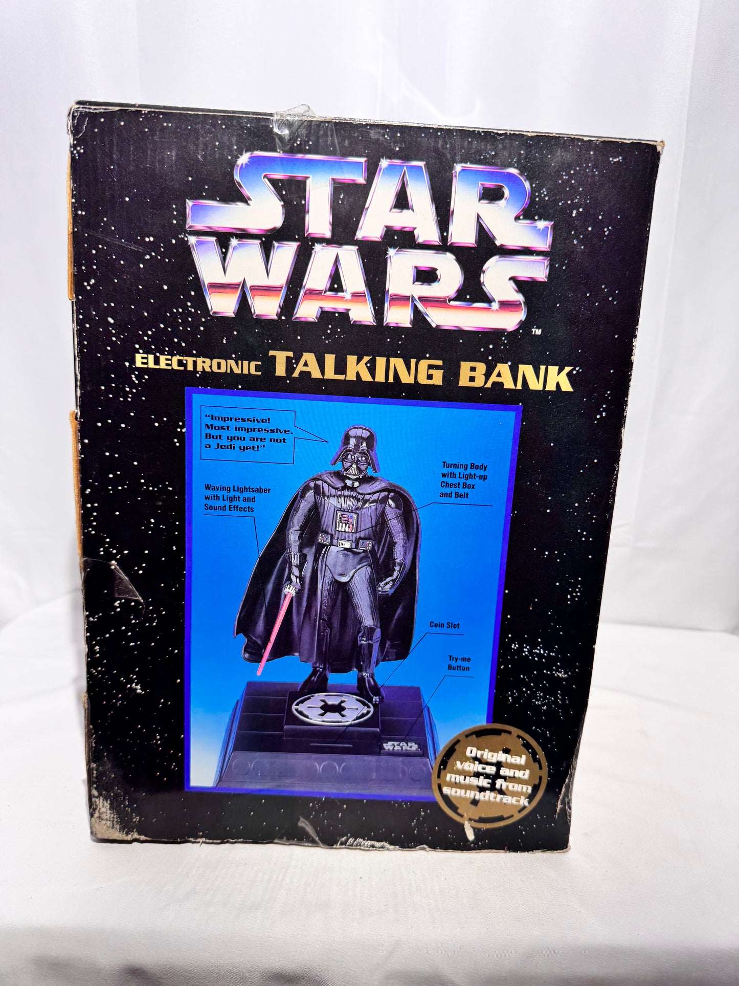 Vintage 1996 Star Wars Darth Vader Electronic Talking Bank – Thinkway Toys – in original Box