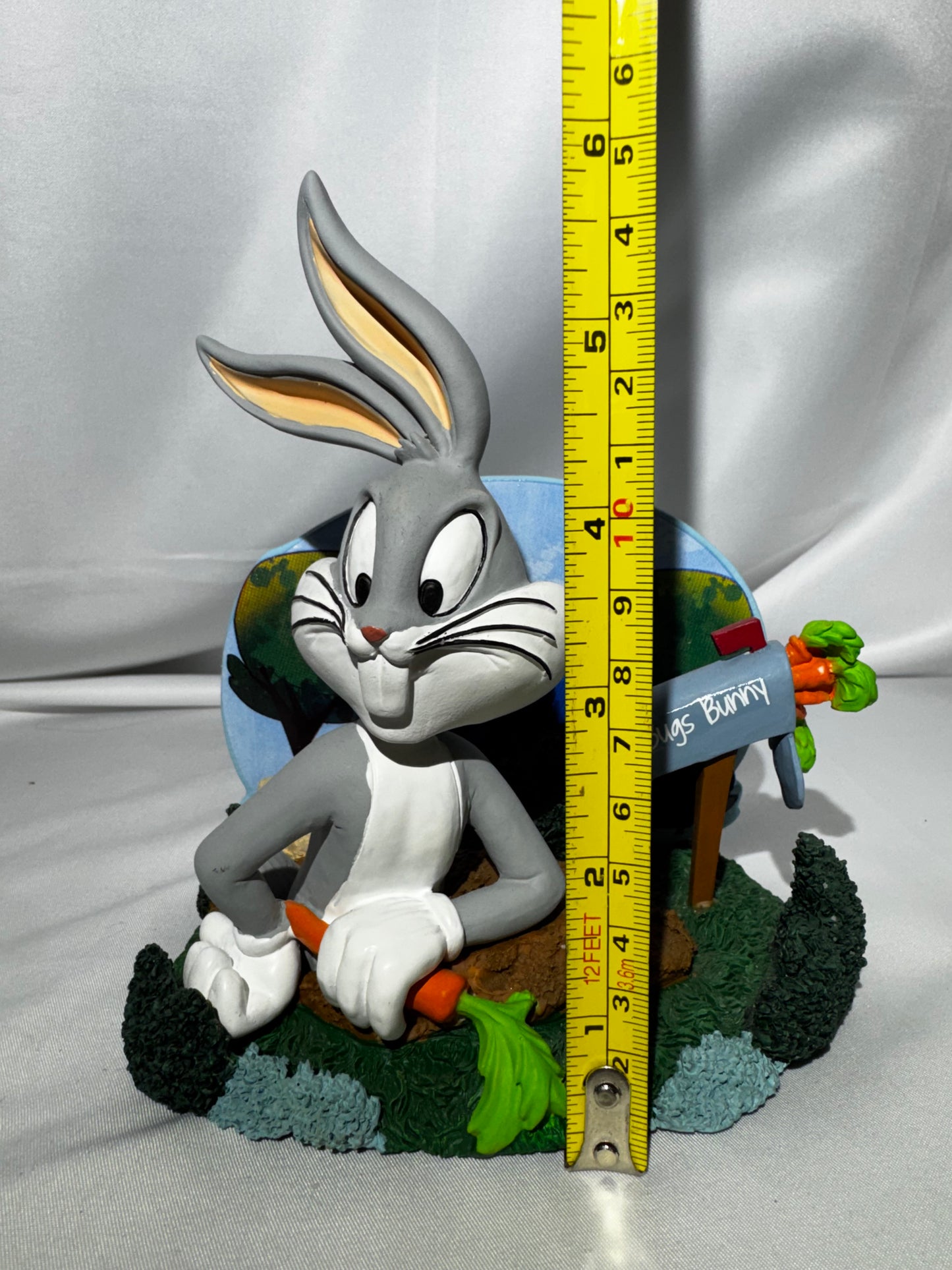 FOCO Bugs Bunny Looney Tunes Special Edition Bobblehead w/ Box Limited Edition