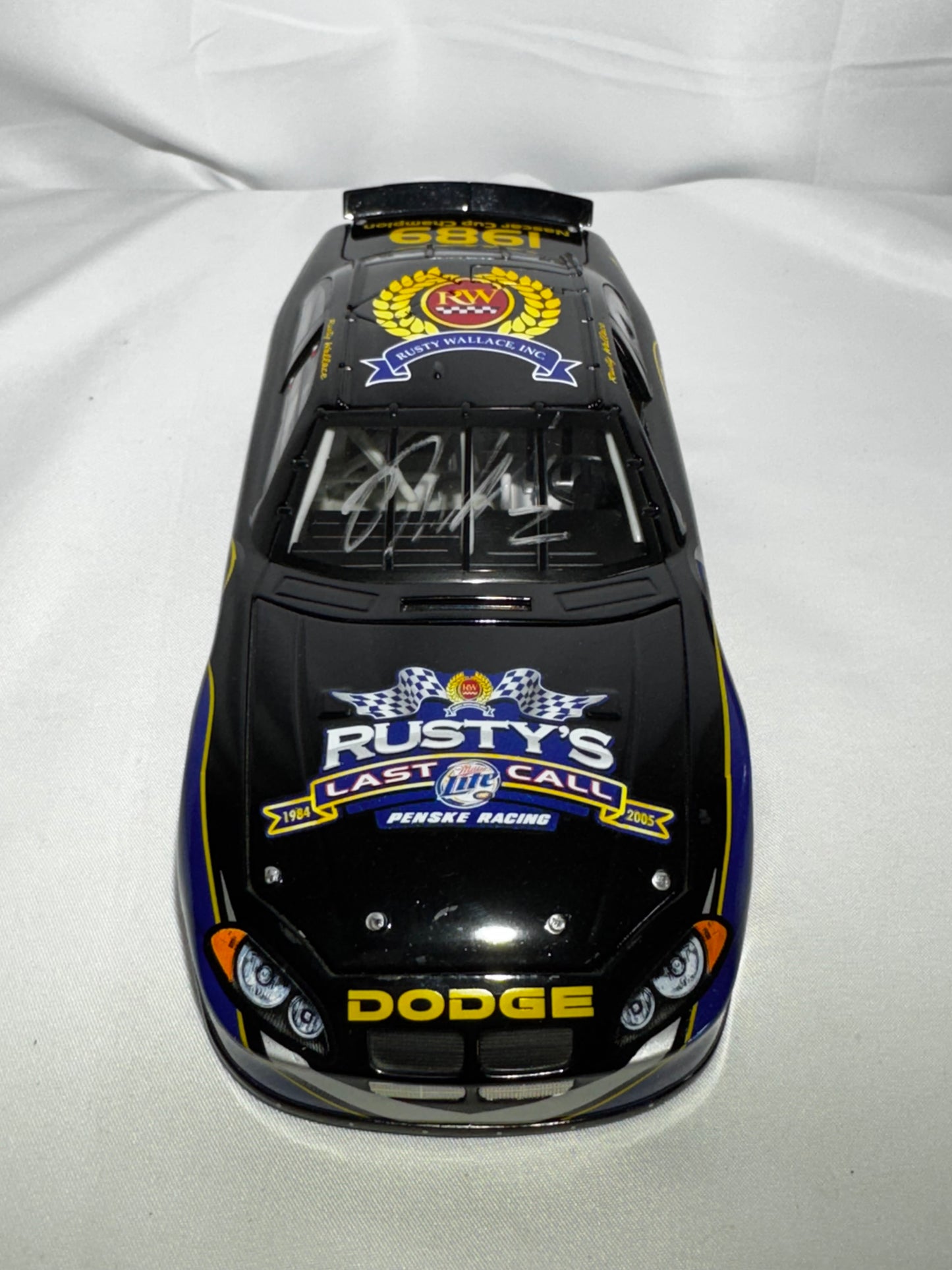 Action Collectibles Rusty Wallace 1989 Penske Racing 1:24 Diecast NASCAR Autographed w/ Box