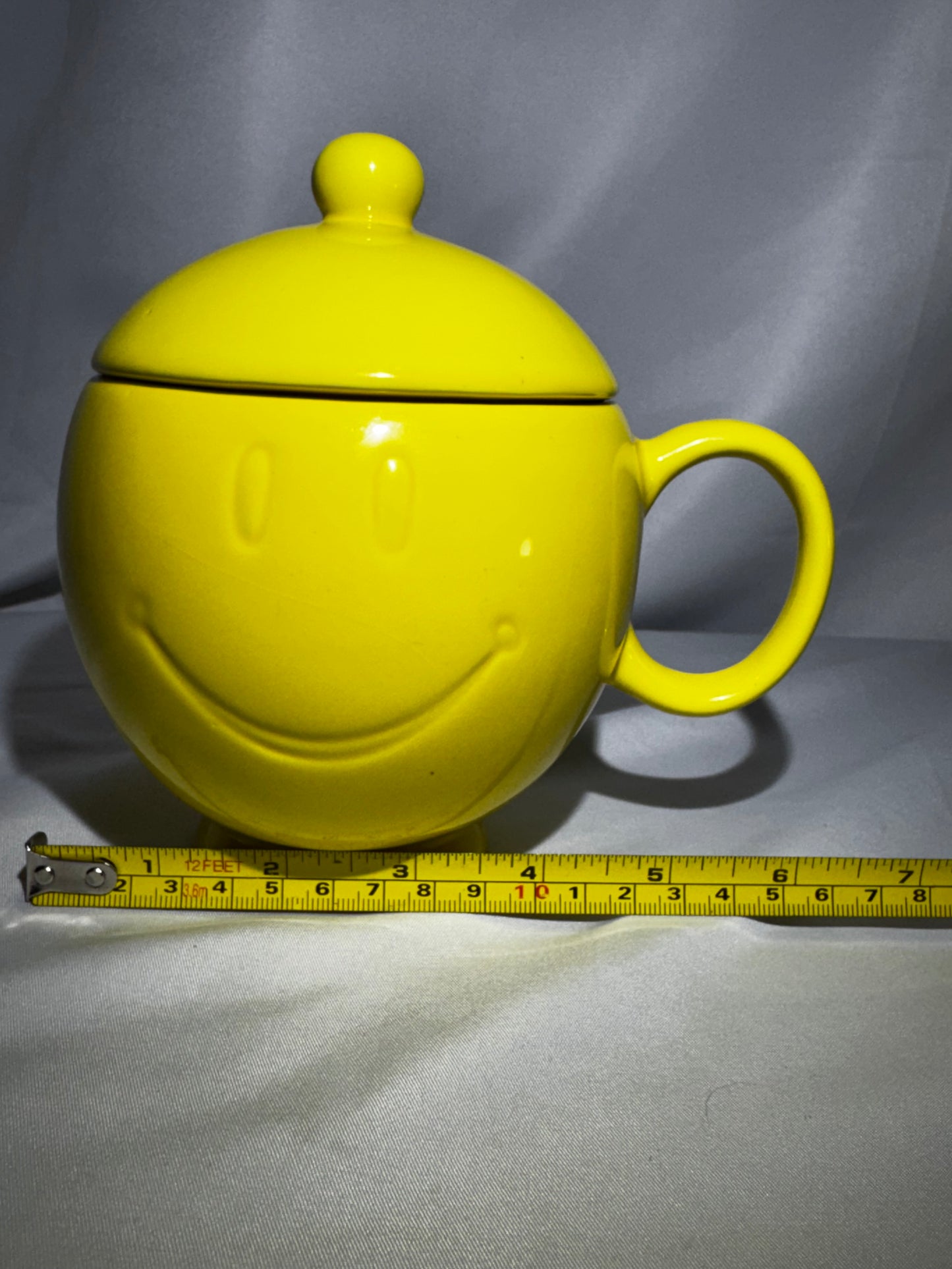 Vintage Teleflora Smiley Face Mug w/Lid Yellow Ceramic Retro Be Happy