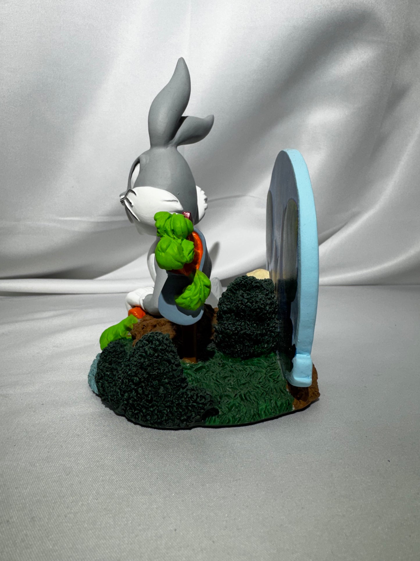 FOCO Bugs Bunny Looney Tunes Special Edition Bobblehead w/ Box Limited Edition