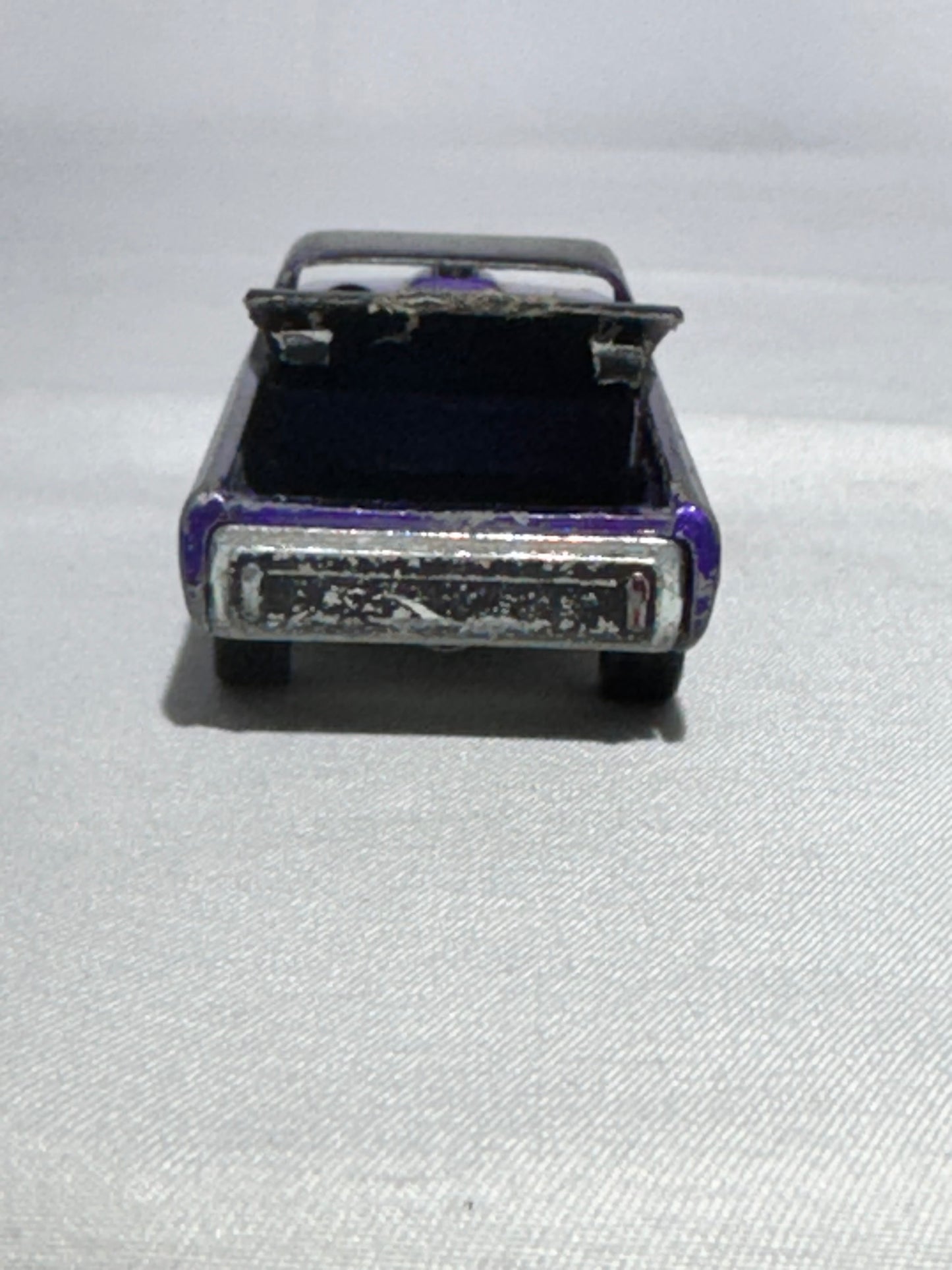 Hot Wheels Custom Fleetside – 1968 Redline – Metallic Purple