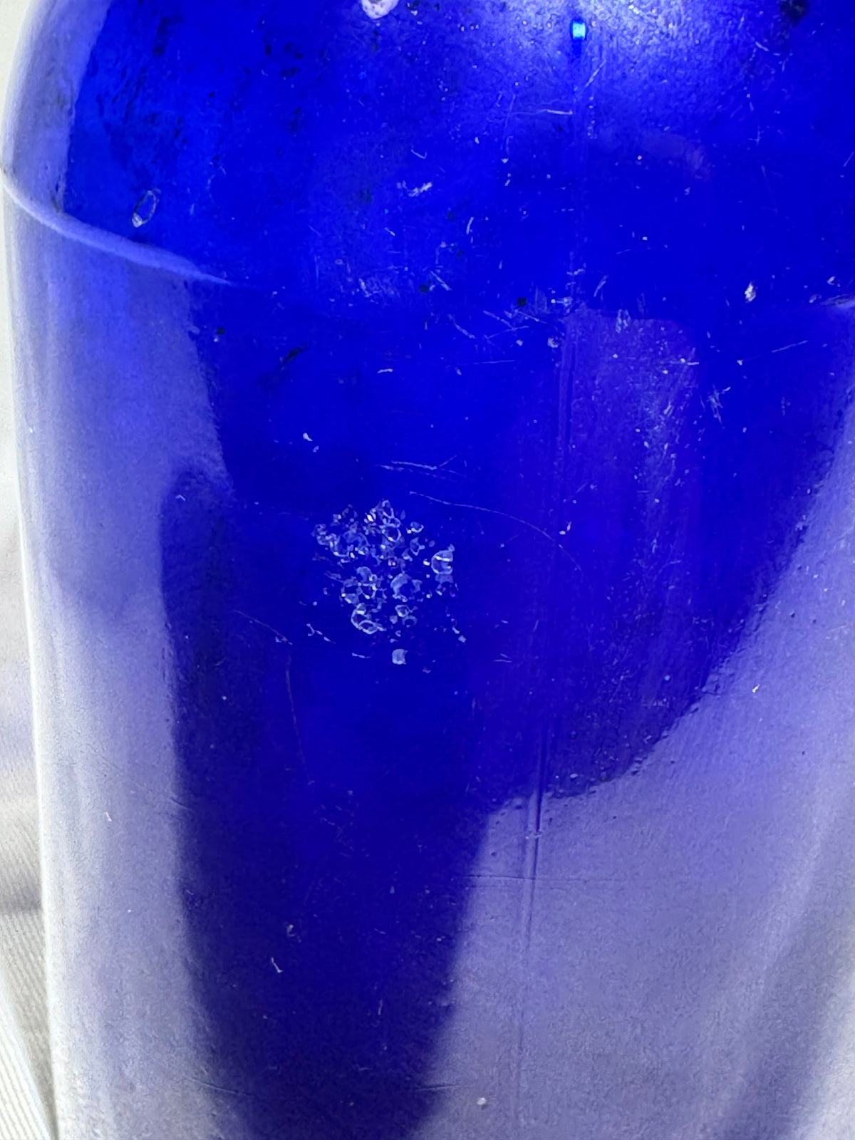 Vintage Cobalt Blue Glass Apothecary Medicine Bottle – Unmarked – 5 Inches Tall