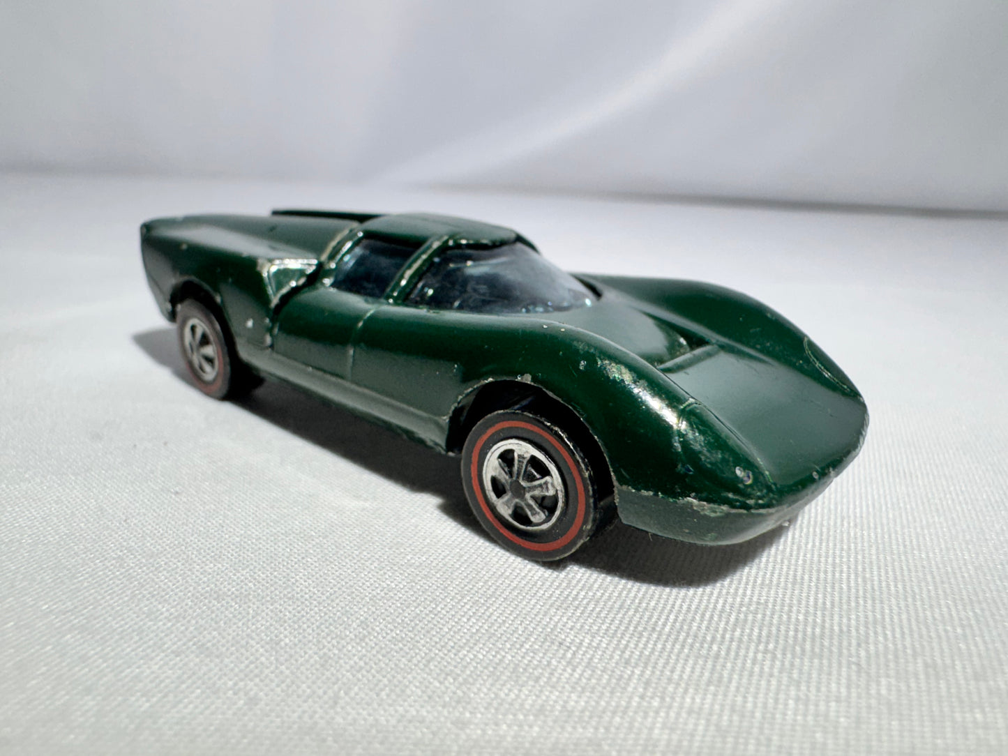 Hot Wheels Redline Lola GT70 – Dark Green – 1960s Vintage
