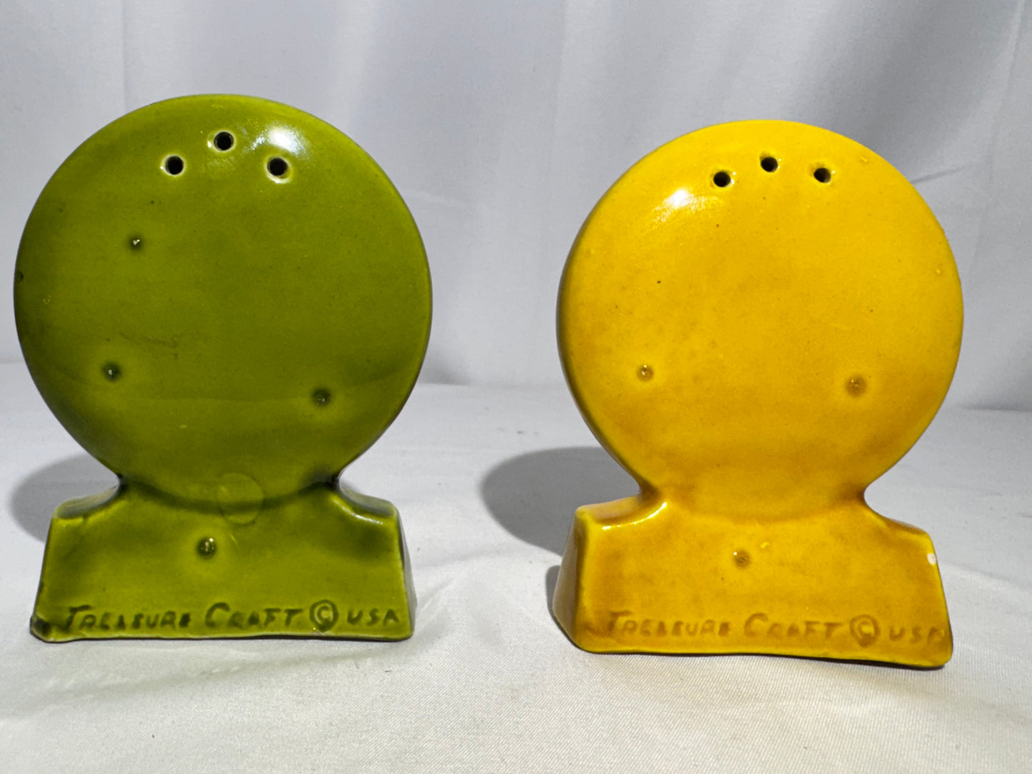 Vintage Treasure Craft Salt & Pepper Shakers “Have a Happy Day”