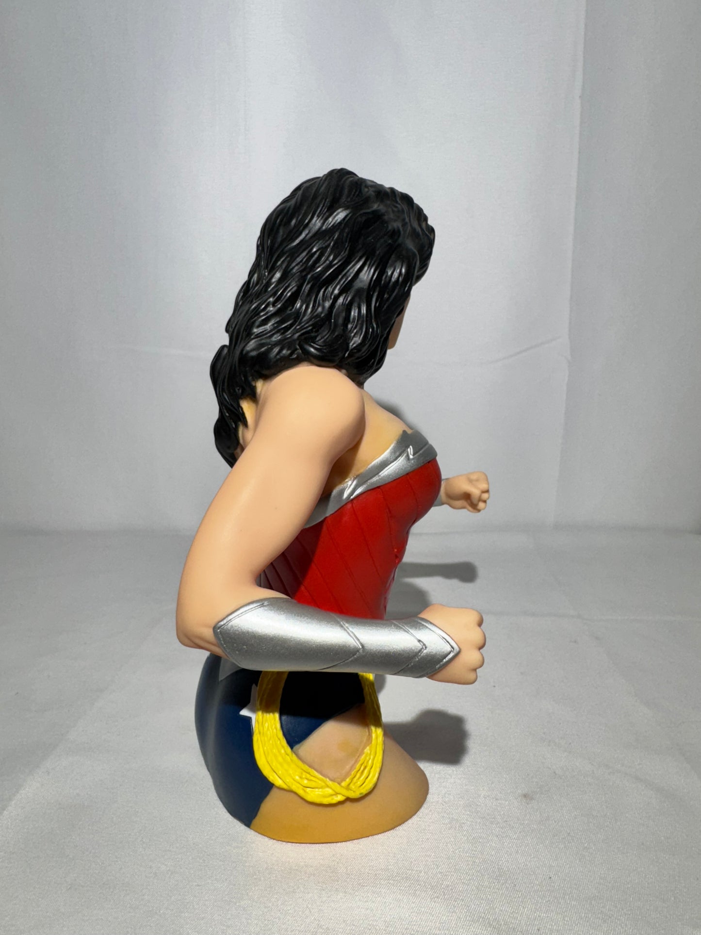 Wonder Woman “52PX” Bust Bank – Stock #45124 – DC Comics