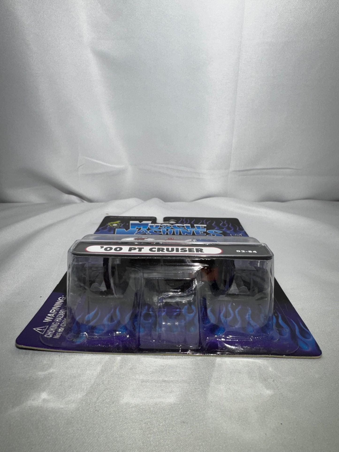 Muscle Machines 1:64 Scale 2000 Chrysler PT Cruiser Diecast