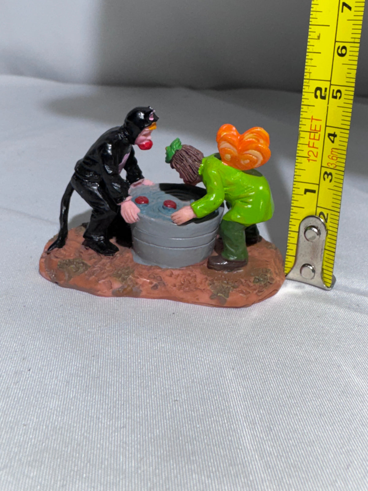 Lemax Spooky Town Bobble Heads #52008 – Retired 2005 Halloween Village Figurine