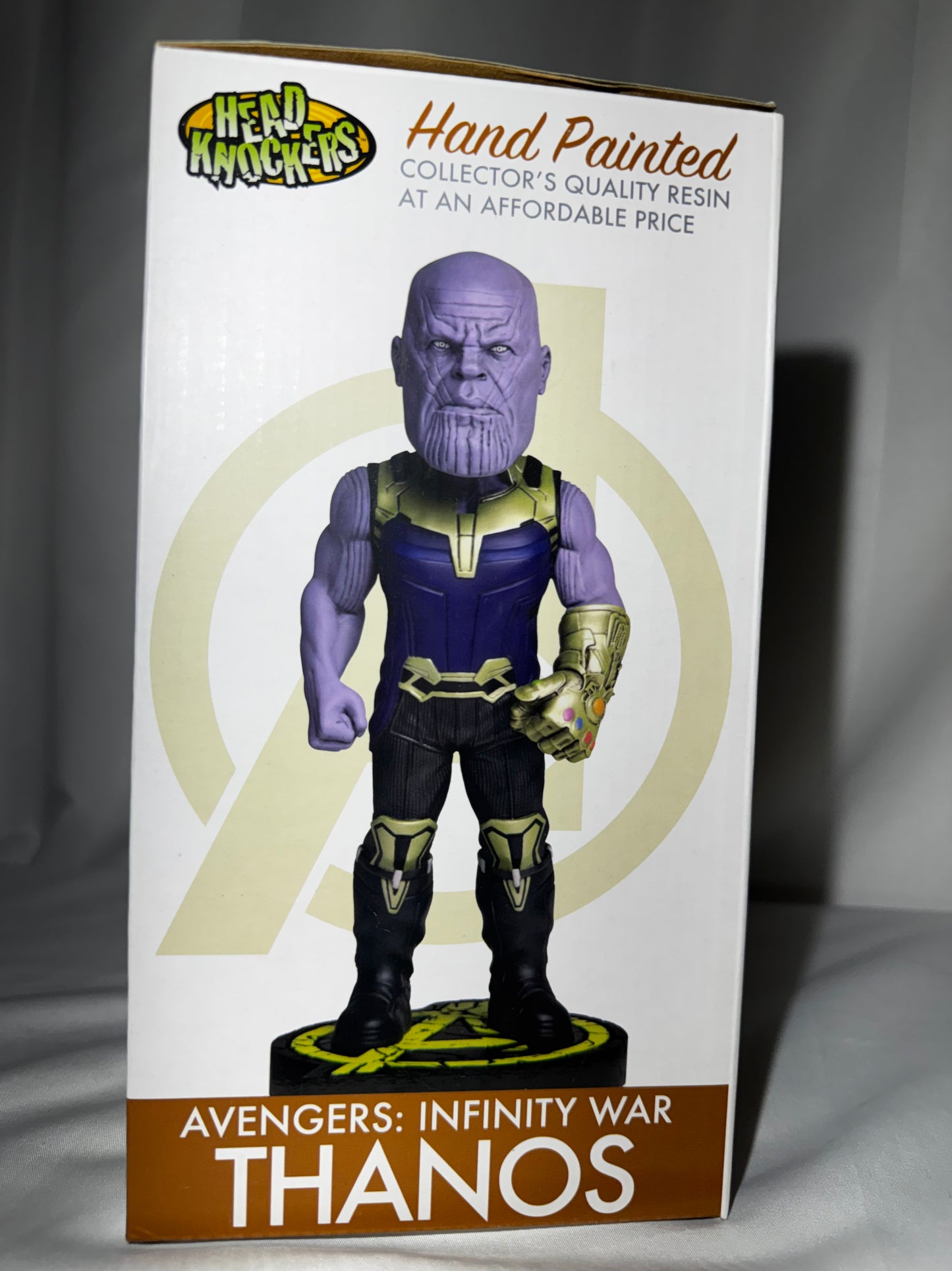 NECA Thanos Head Knocker Avengers Infinity War Resin Bobblehead Figure 8”