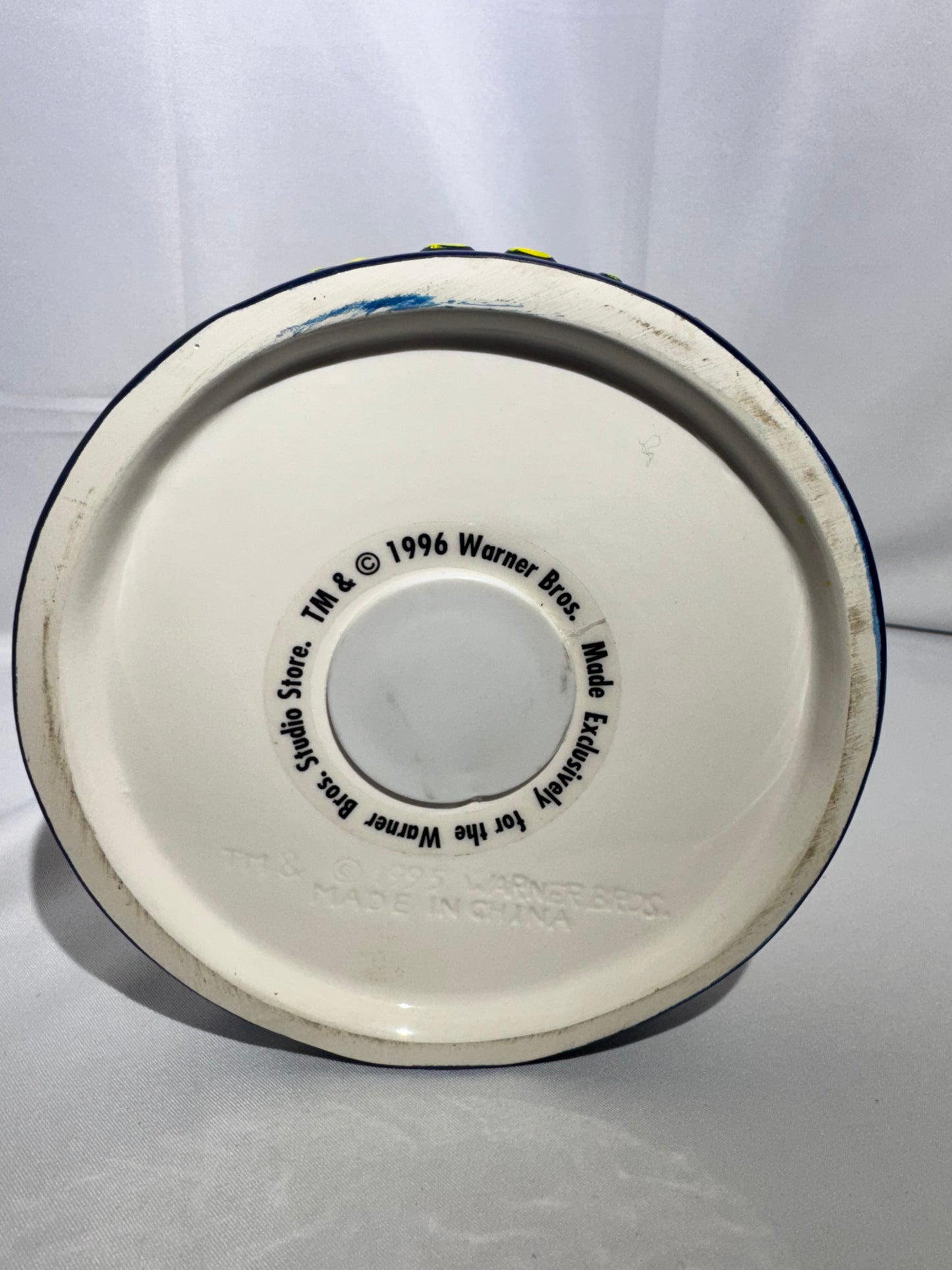 Looney Tunes Warner Bros. Tweety Bird Ceramic Piggy Bank – 1995/1996 – With Stopper